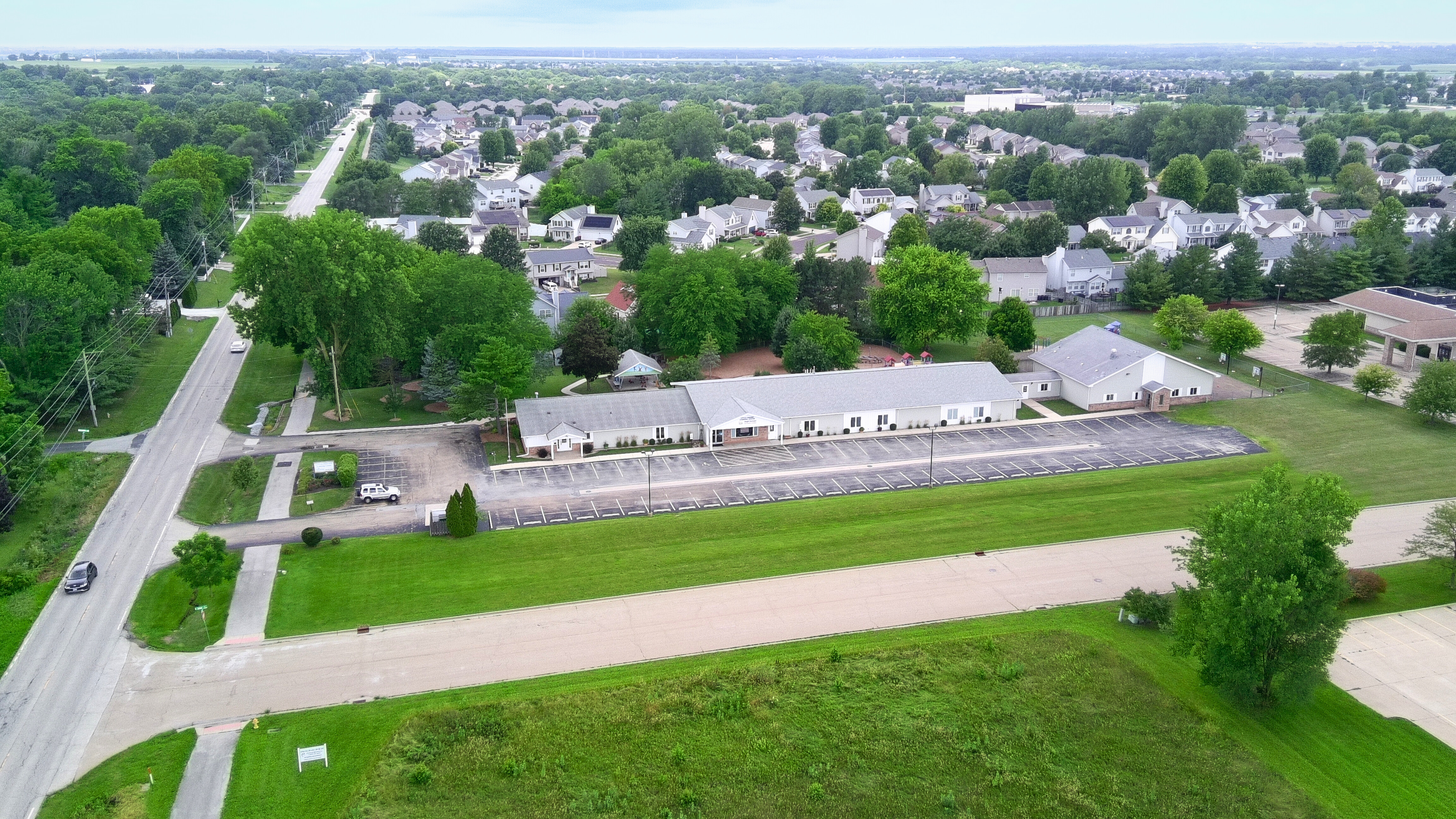 NNN Leased Daycare Center, 1715 W Alta Rd, Peoria, IL 61615