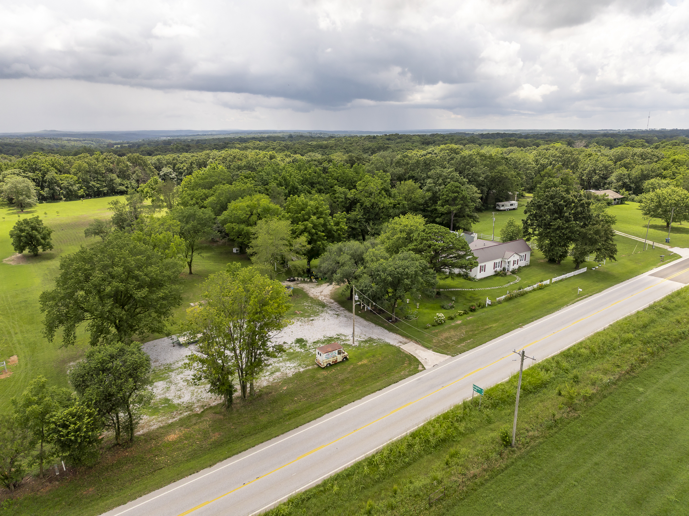2753 Hwy 12, Gentry, AR