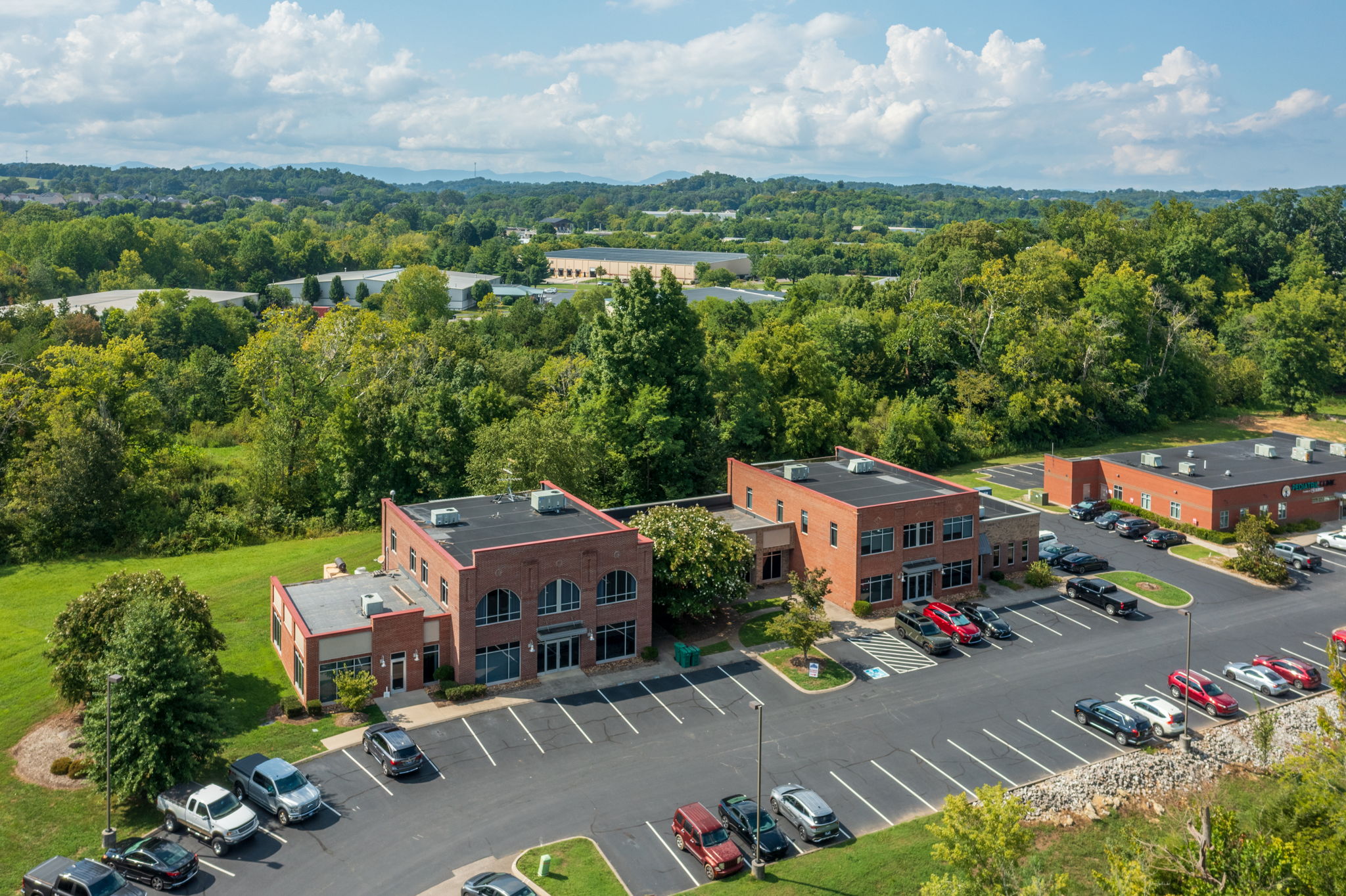 2575 Willow Point Way, Knoxville, TN 37931