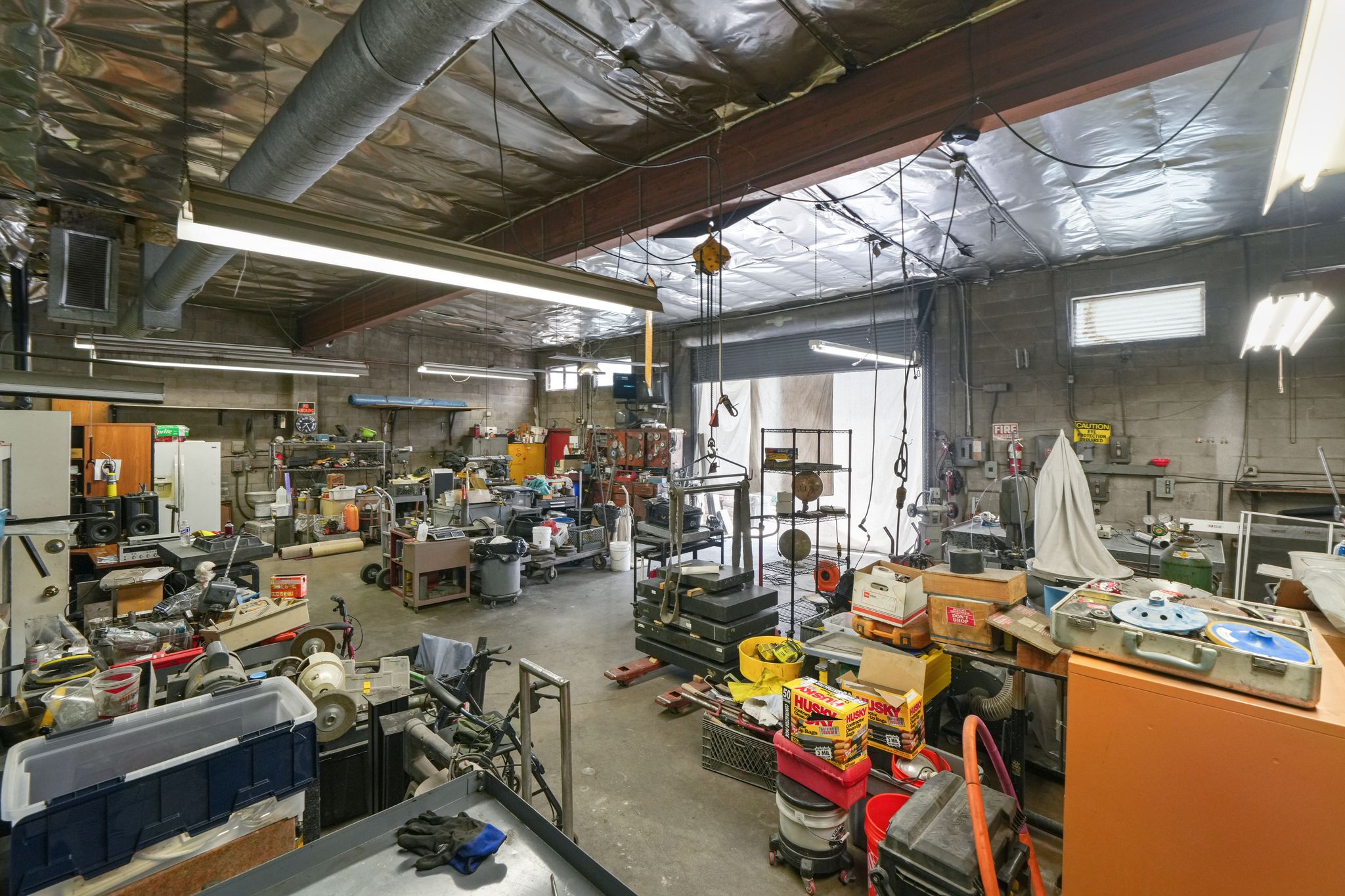 3738 San Fernando Road, Glendale, CA 91204