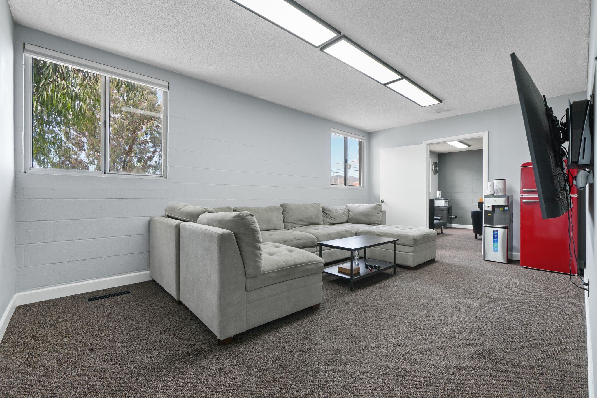 3738 San Fernando Road, Glendale, CA 91204