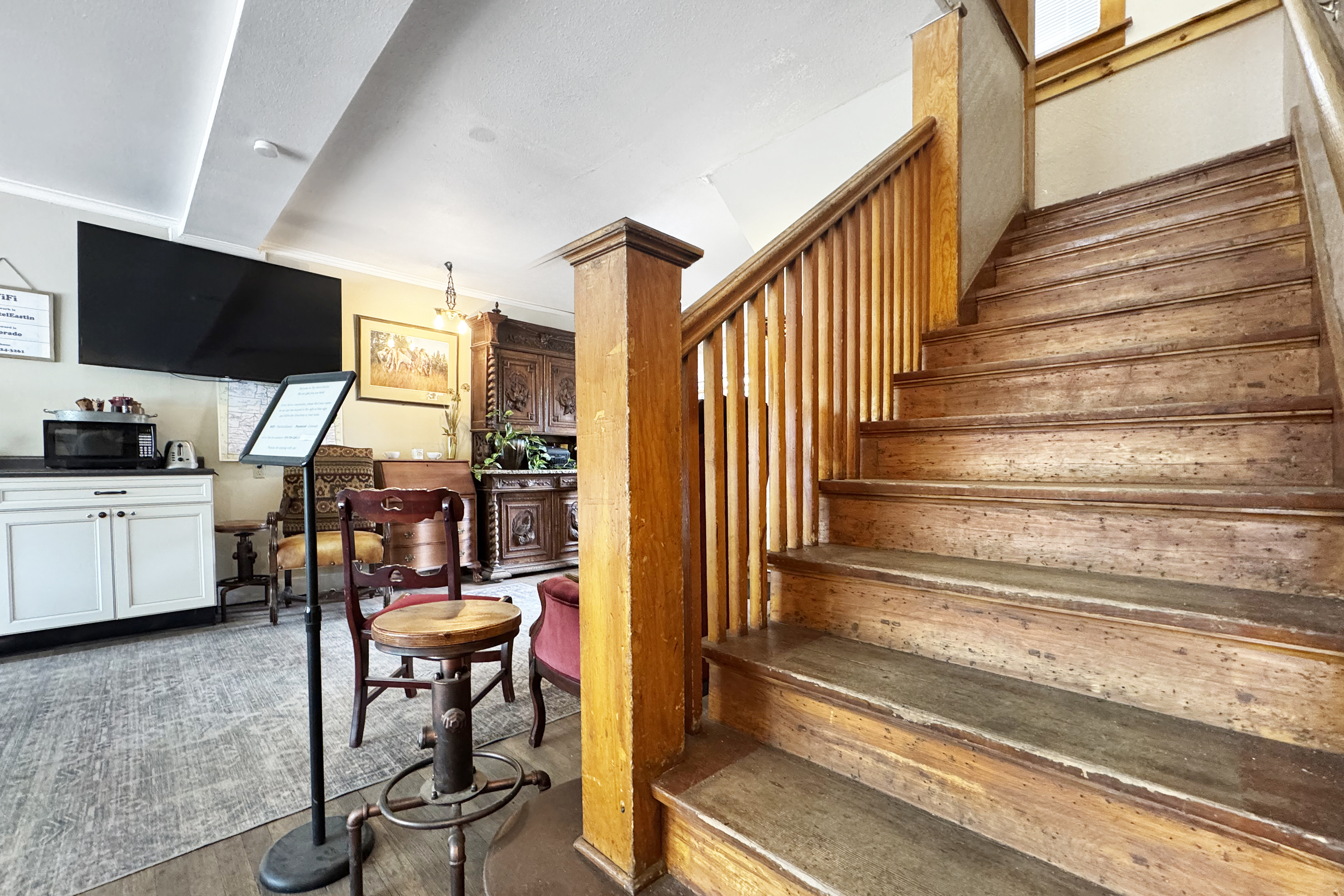 Hotel Eastin, 104 2nd Street, Kremmling, CO 80459
