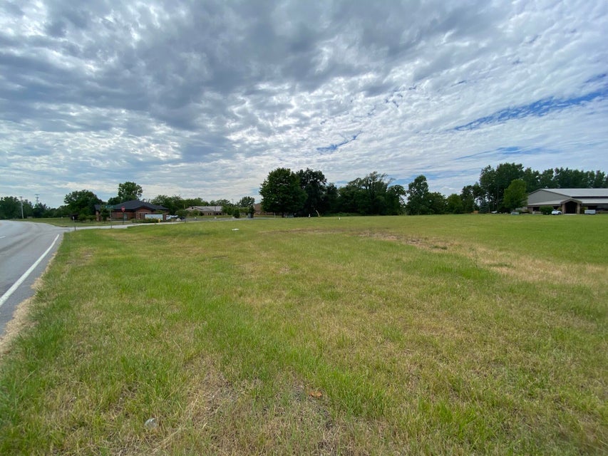 1465 Clark Drive, Valparaiso, IN 46385
