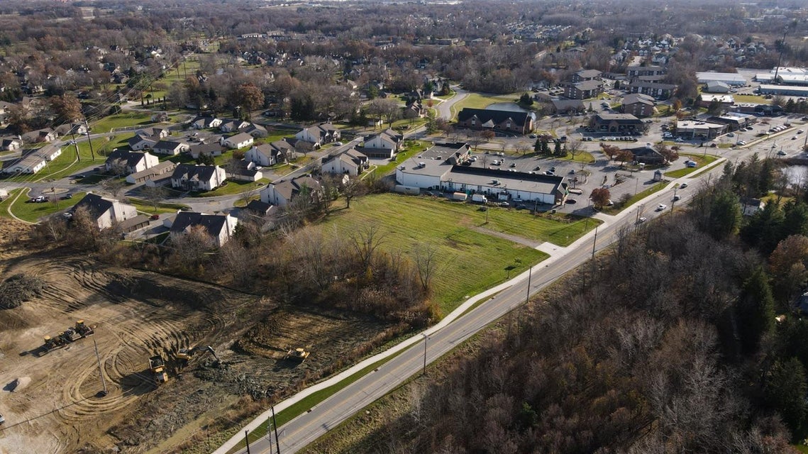 3604 North Calumet Avenue, Valparaiso, IN 46383