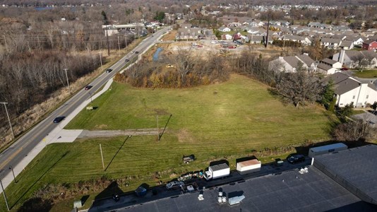 Prime location with high daily traffic counts