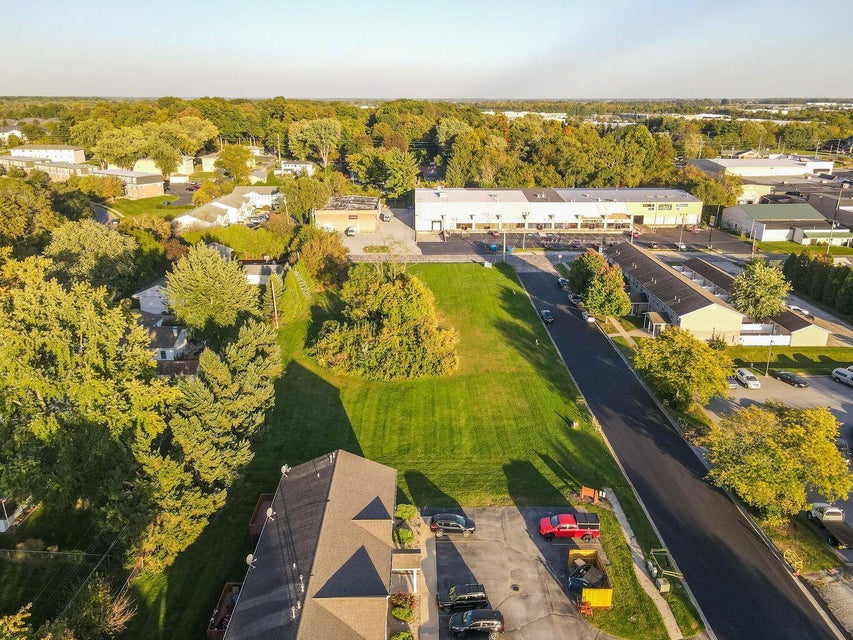 1701 Firestone Lane, Valparaiso, IN 46383