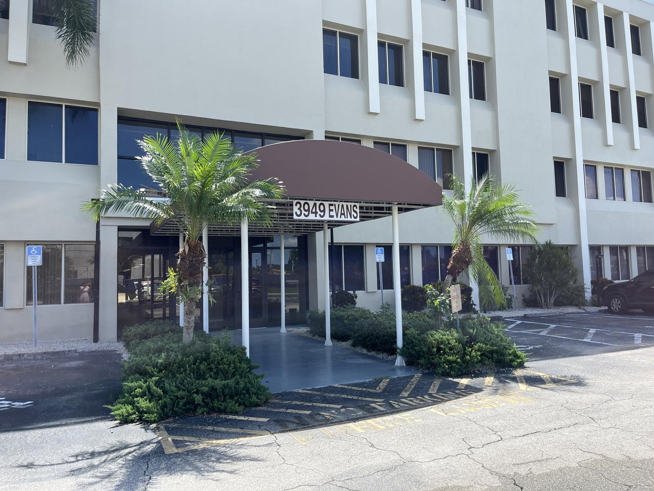 3949 Evans Ave, #101,102 and 103, 3949 Evans Avenue Unit 101, Fort Myers, FL 33901