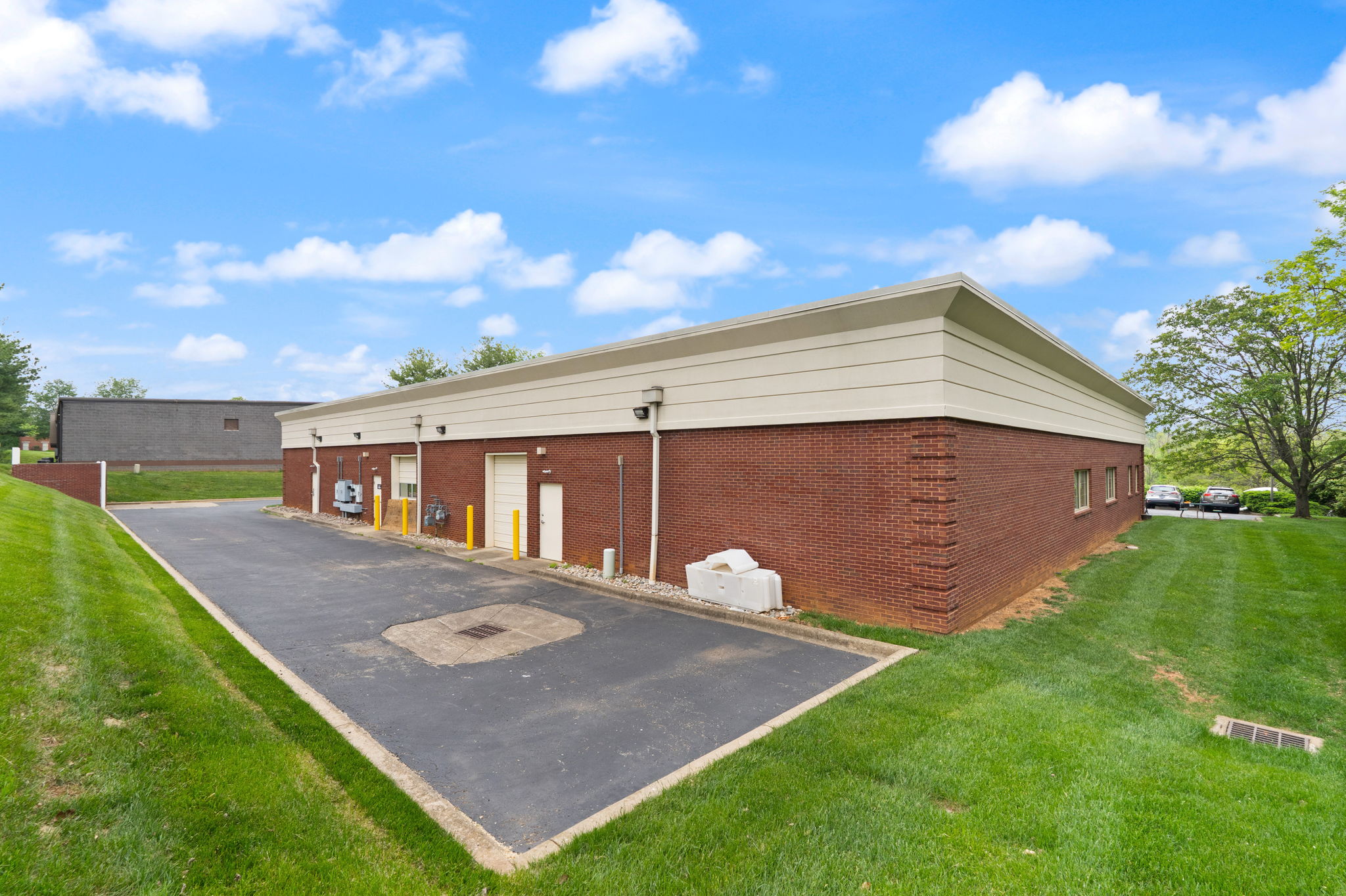 1860 Williamson Court, Louisville, KY 40223