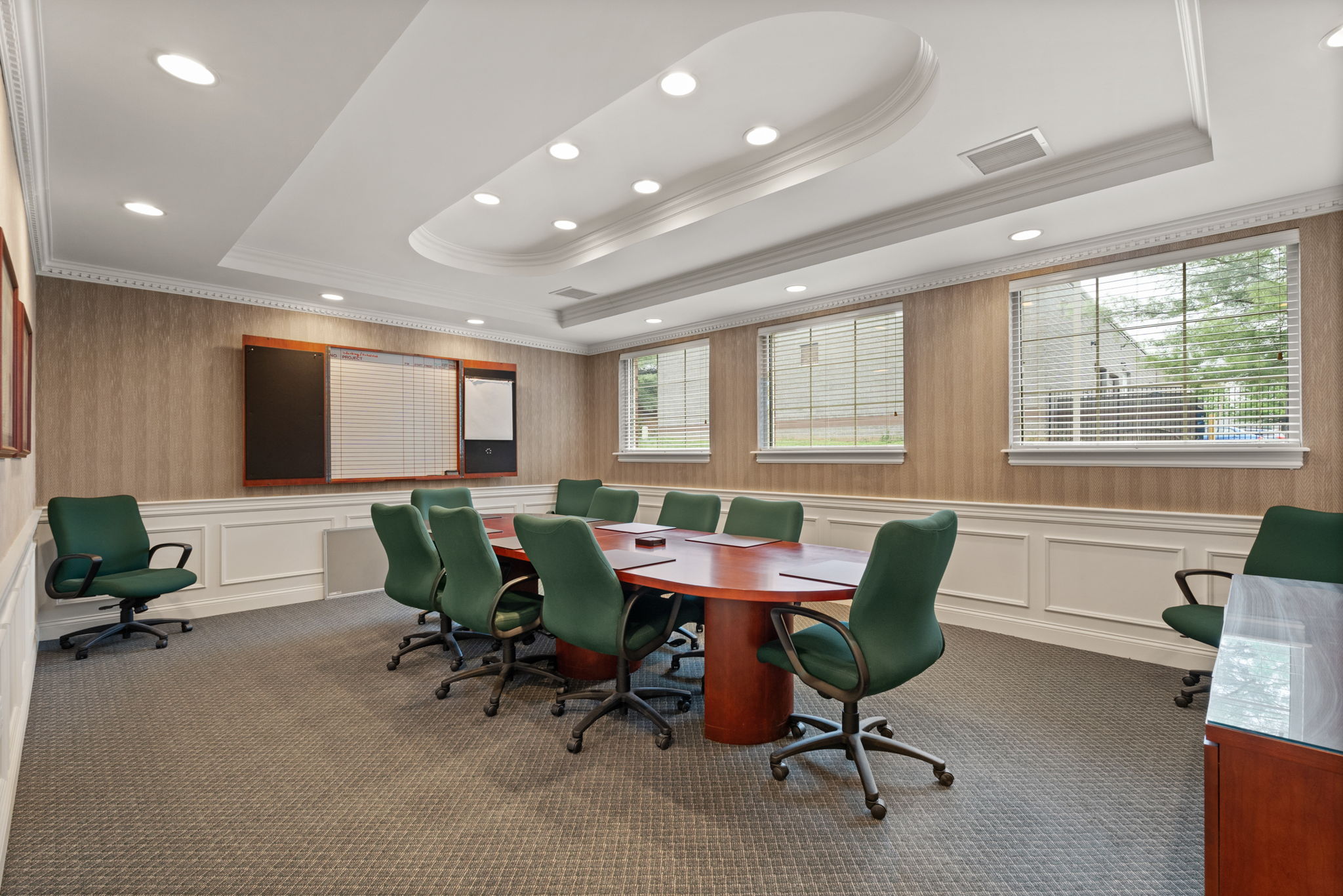 1860 Williamson Court, Louisville, KY 40223