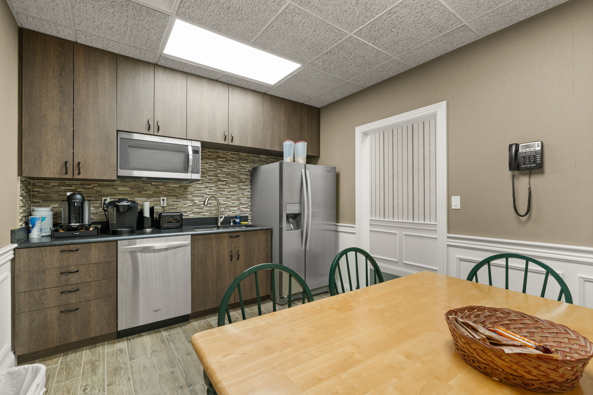 1860 Williamson Court, Louisville, KY 40223