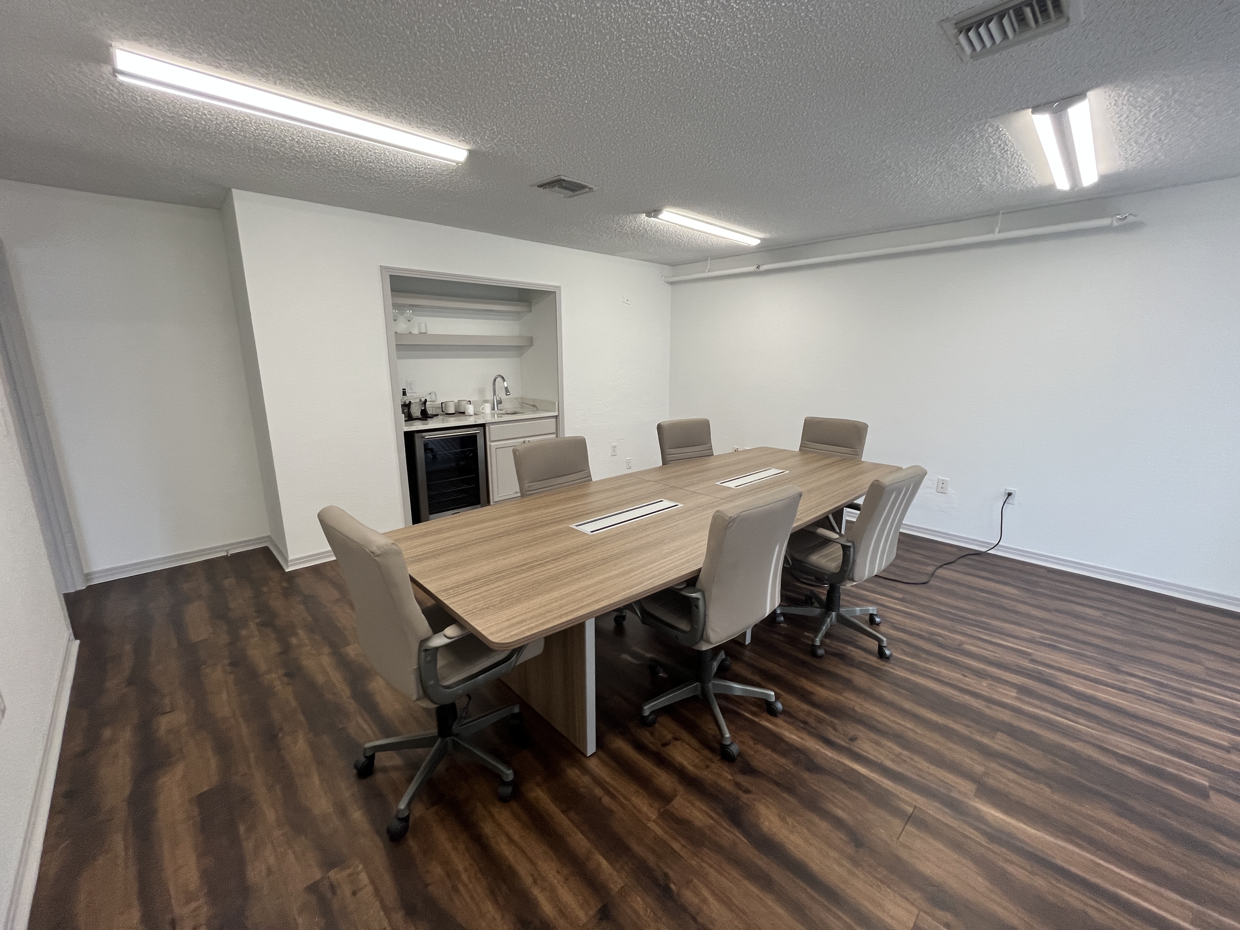 12155 Metro Parkway #4, 12155 Metro Parkway, Fort Myers, FL 33966