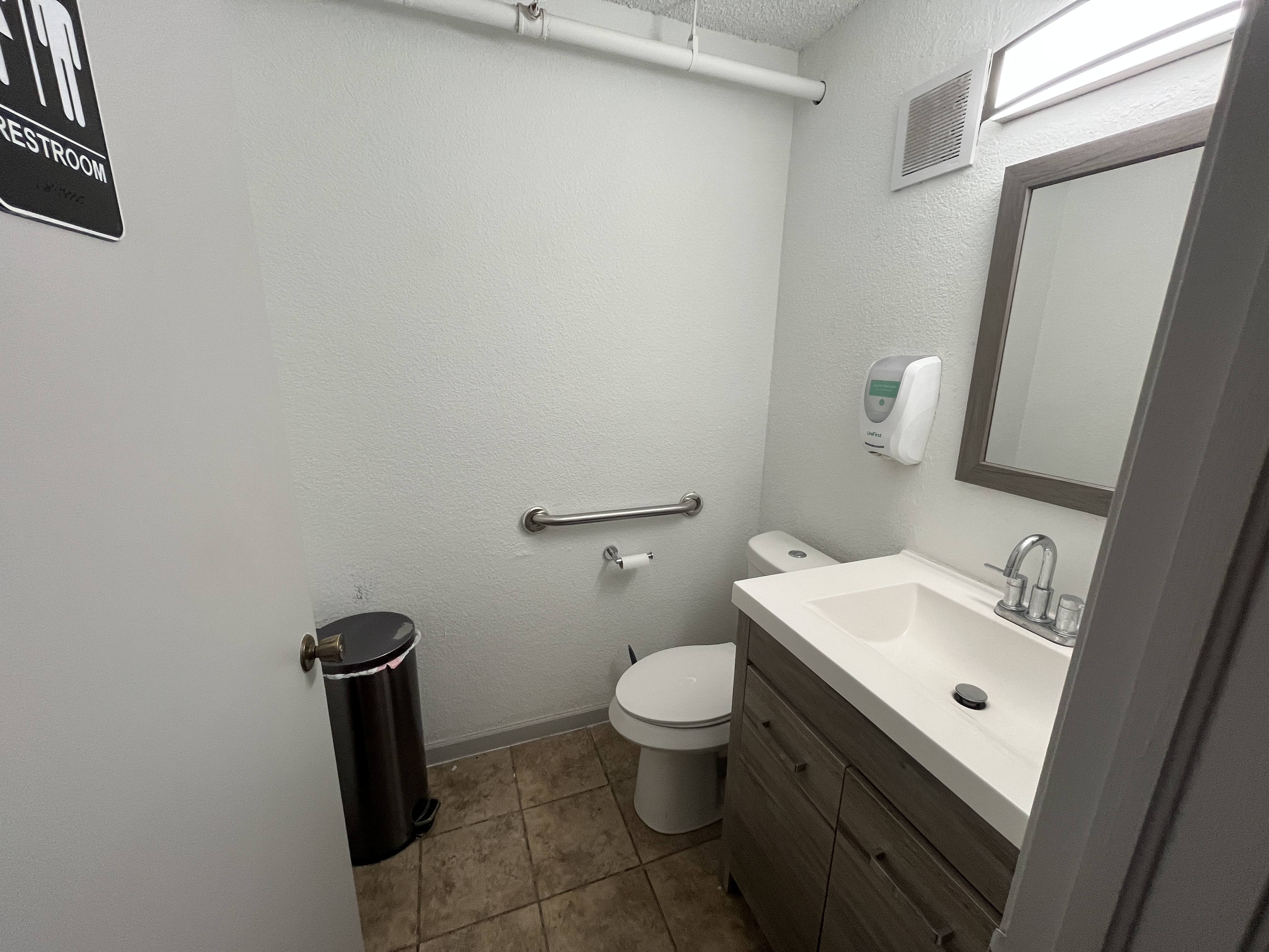 12155 Metro Parkway #4, 12155 Metro Parkway, Fort Myers, FL 33966