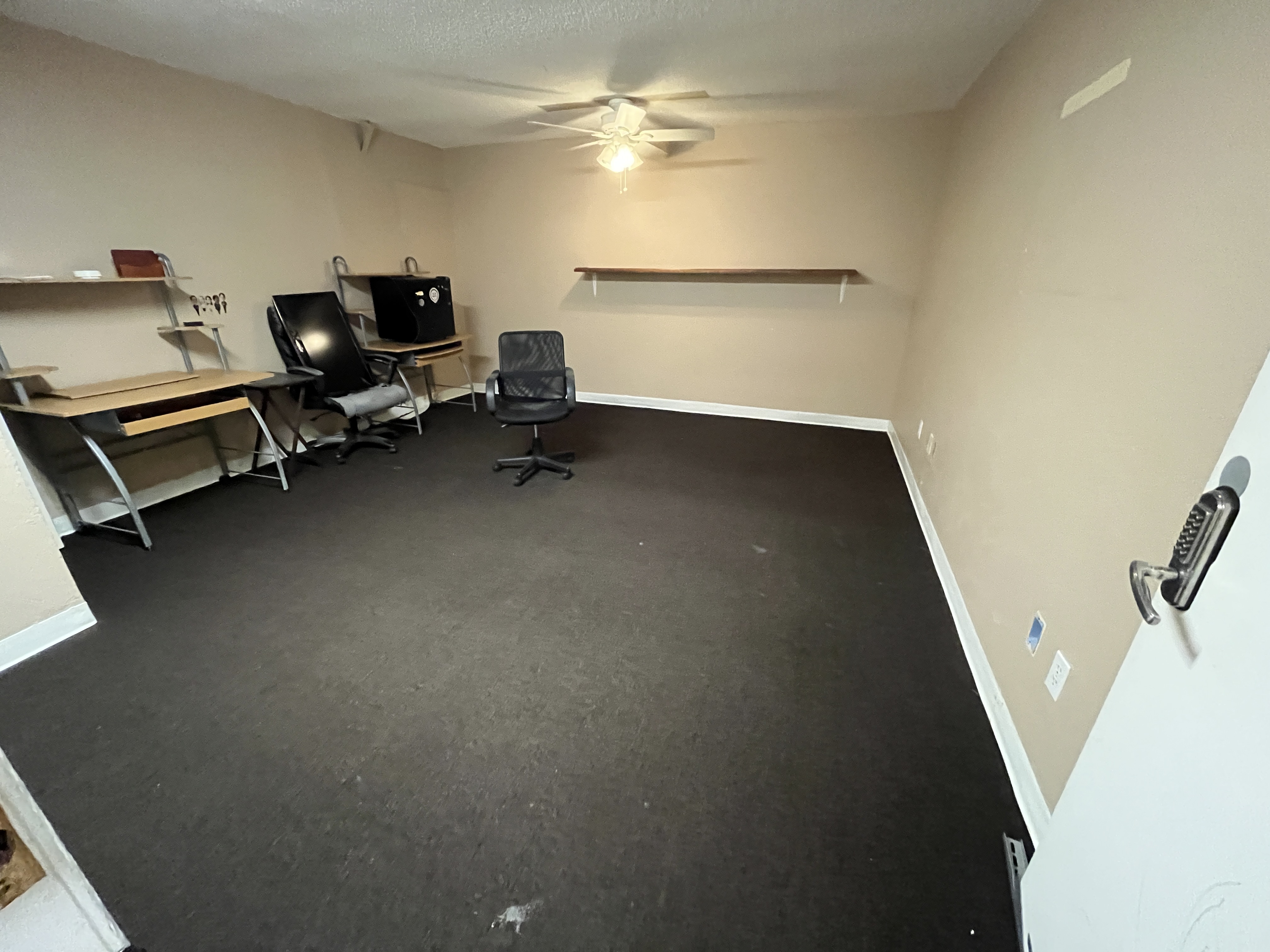 12155 Metro Parkway, Fort Myers, FL 33966