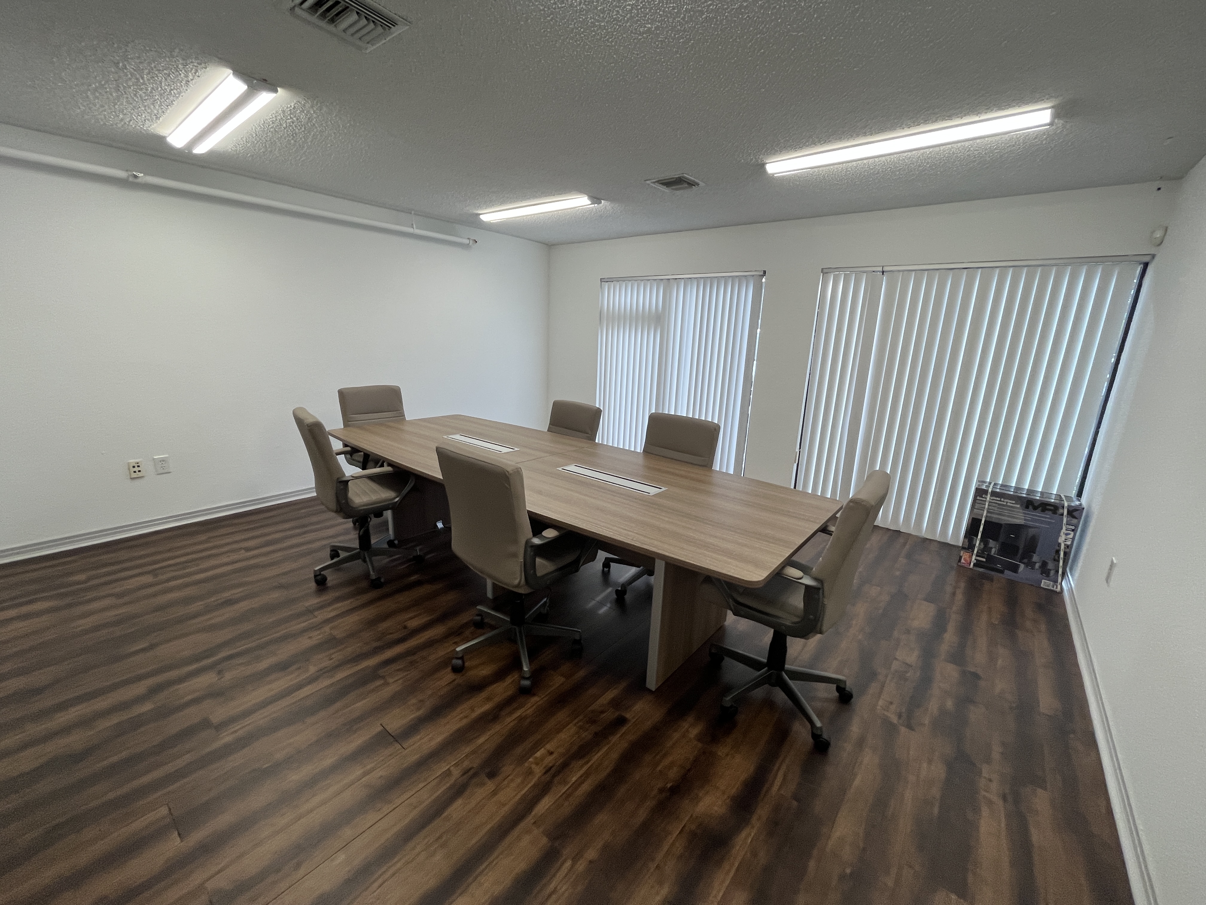 12155 Metro Parkway, Fort Myers, FL 33966