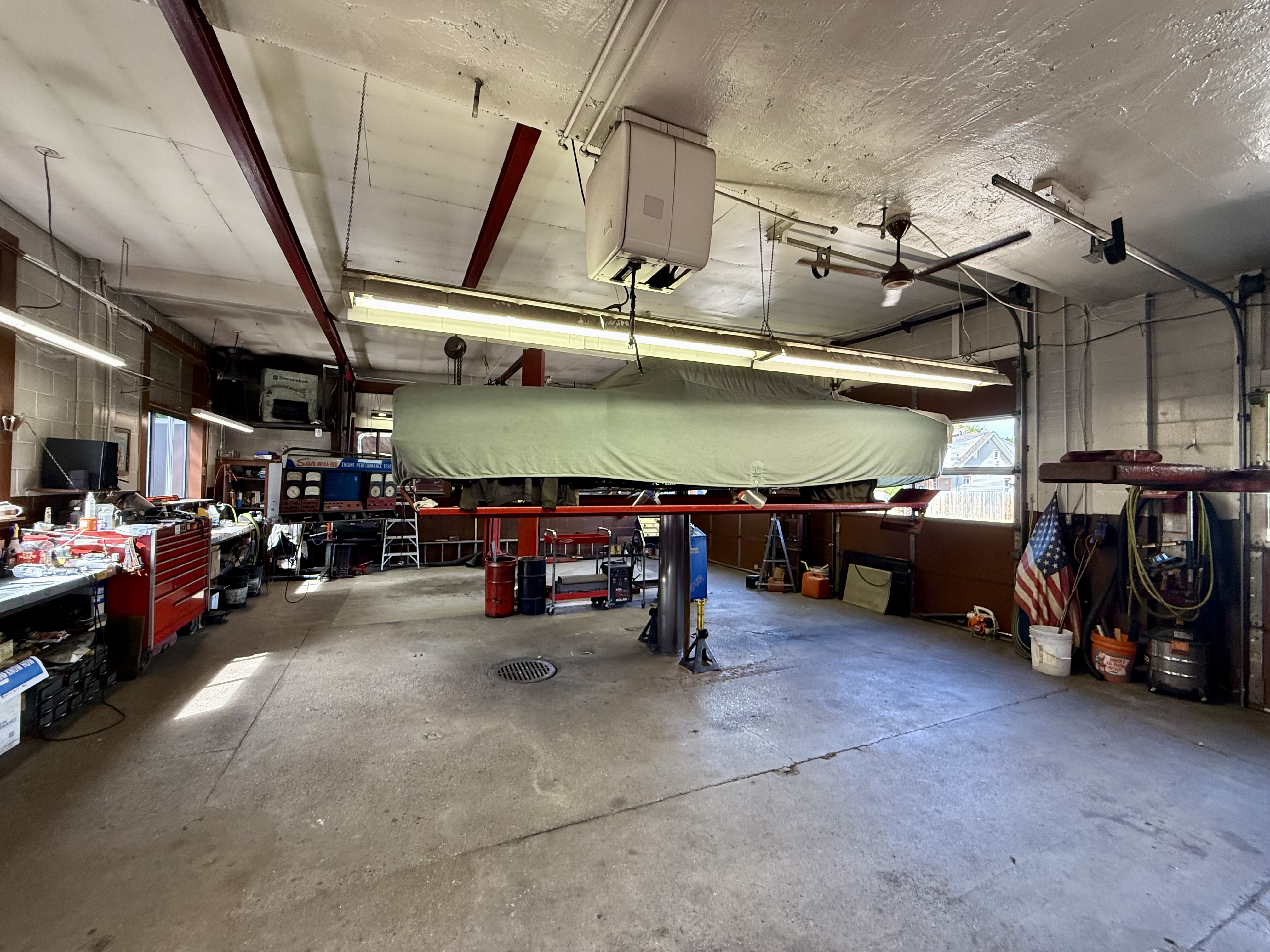 Auto Shop Lansing MI, 2320 East Saginaw Street, Lansing, MI 48912