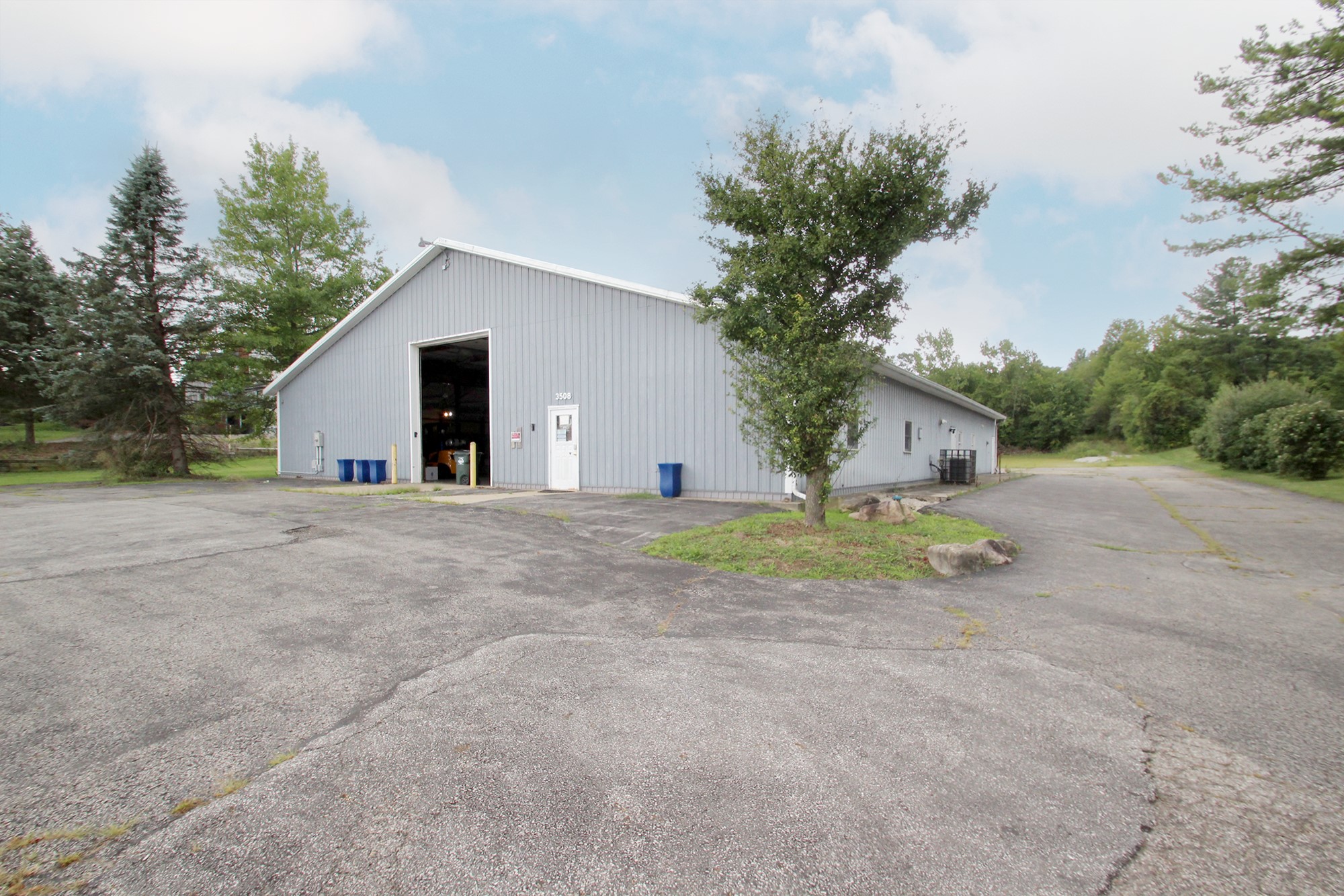 Rare Freestanding Industrial Building Available - For Sale Or Lease