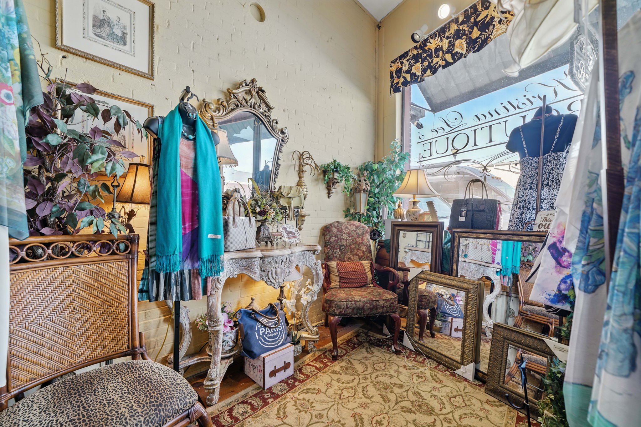 Kristina Lee's, 52 North Main Street, Ellijay, GA 30540