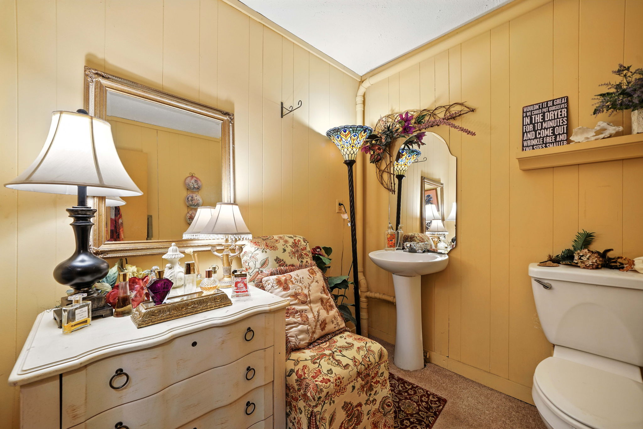 Kristina Lee's, 52 North Main Street, Ellijay, GA 30540