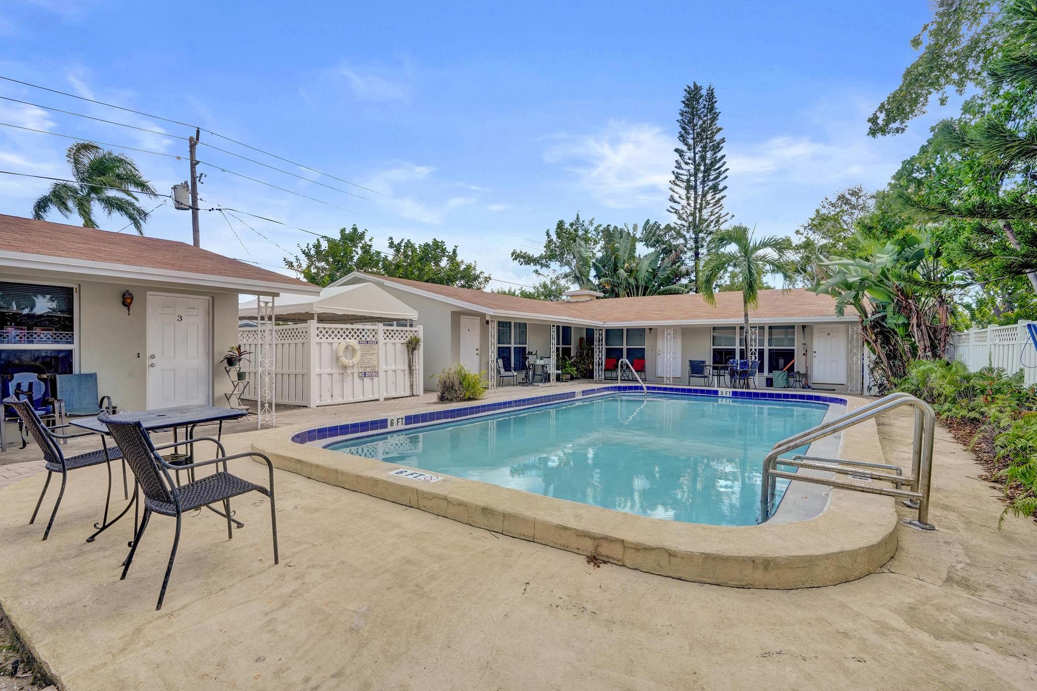 Mutli-Family Six Units with Pool & On-Site Laundry, 2011-2021 Northeast 56th Street, Fort Lauderdale, FL 33308