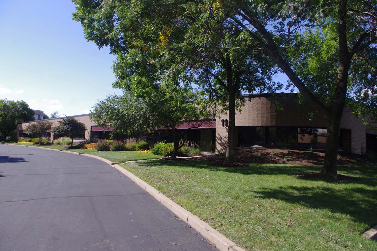 Professional Office Suites For Lease FOR LEASE on 11 Executive Dr ...