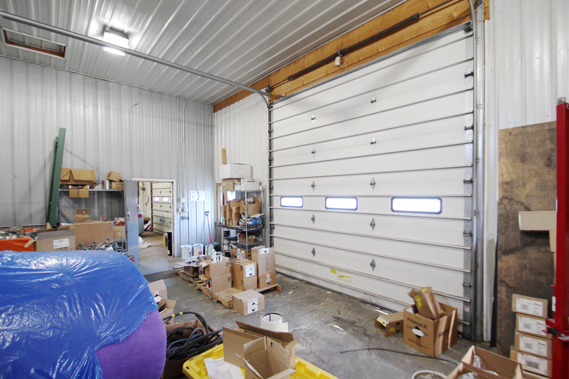 Freestanding Industrial-Showroom Building in Medina Twp, 3683 Pearl Road, Medina, OH 44256