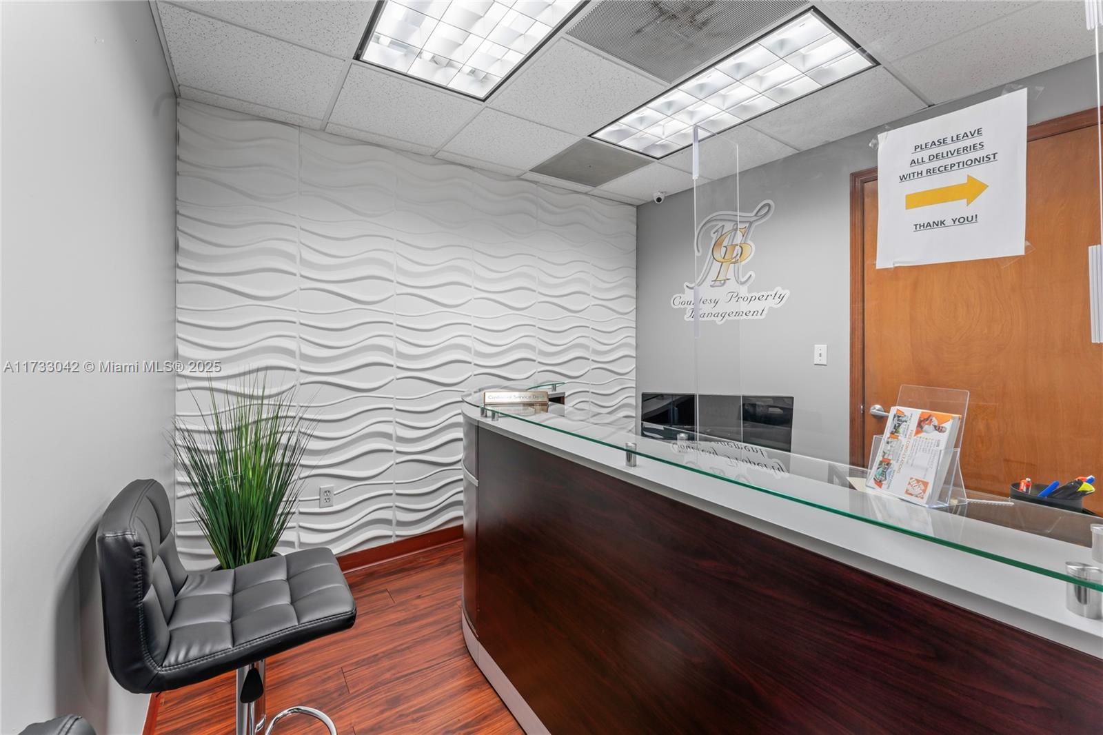 Office Building with lot, 13250 Southwest 135th Avenue, Miami, FL 33186