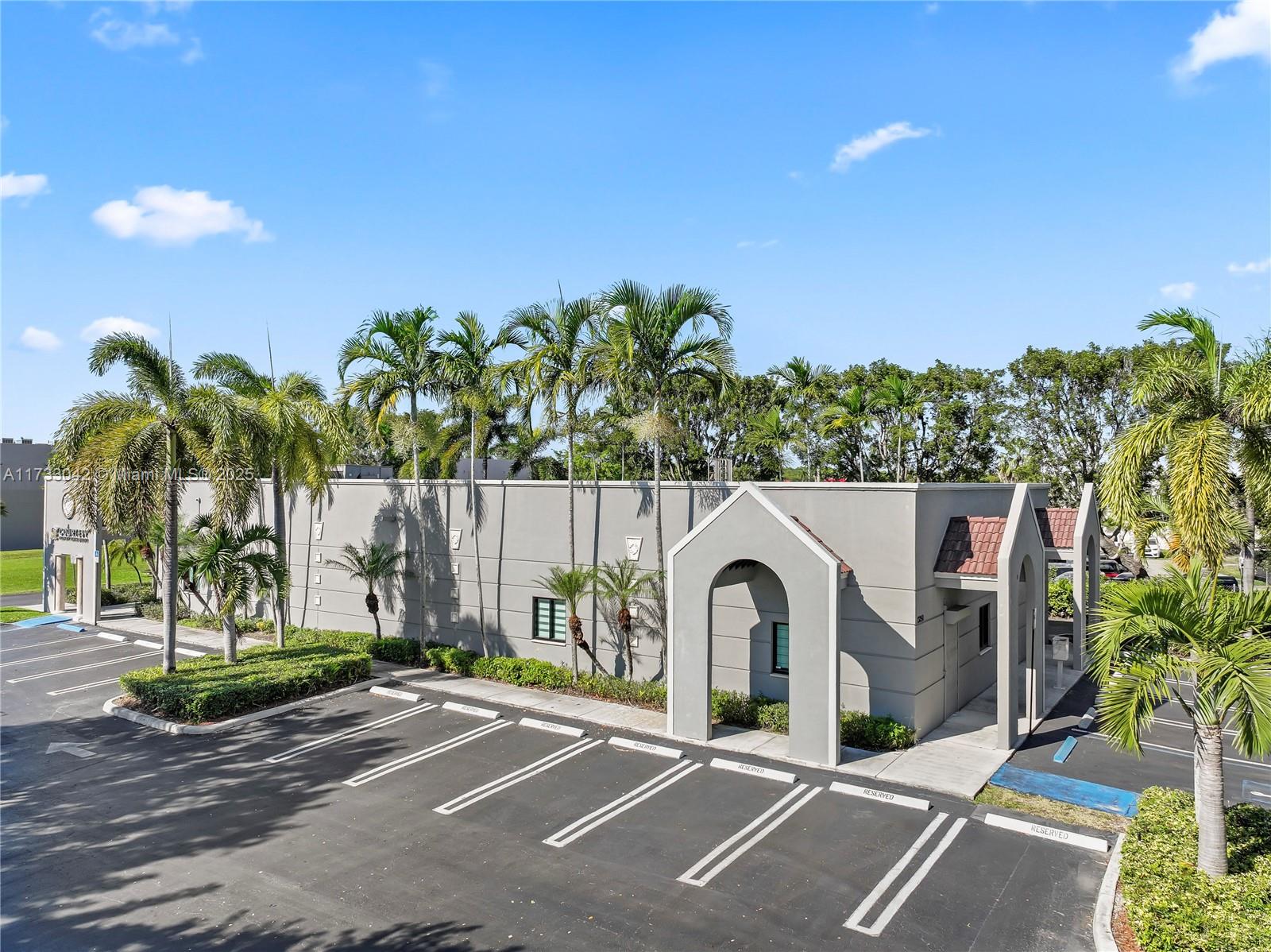 Office Building with lot, 13250 Southwest 135th Avenue, Miami, FL 33186