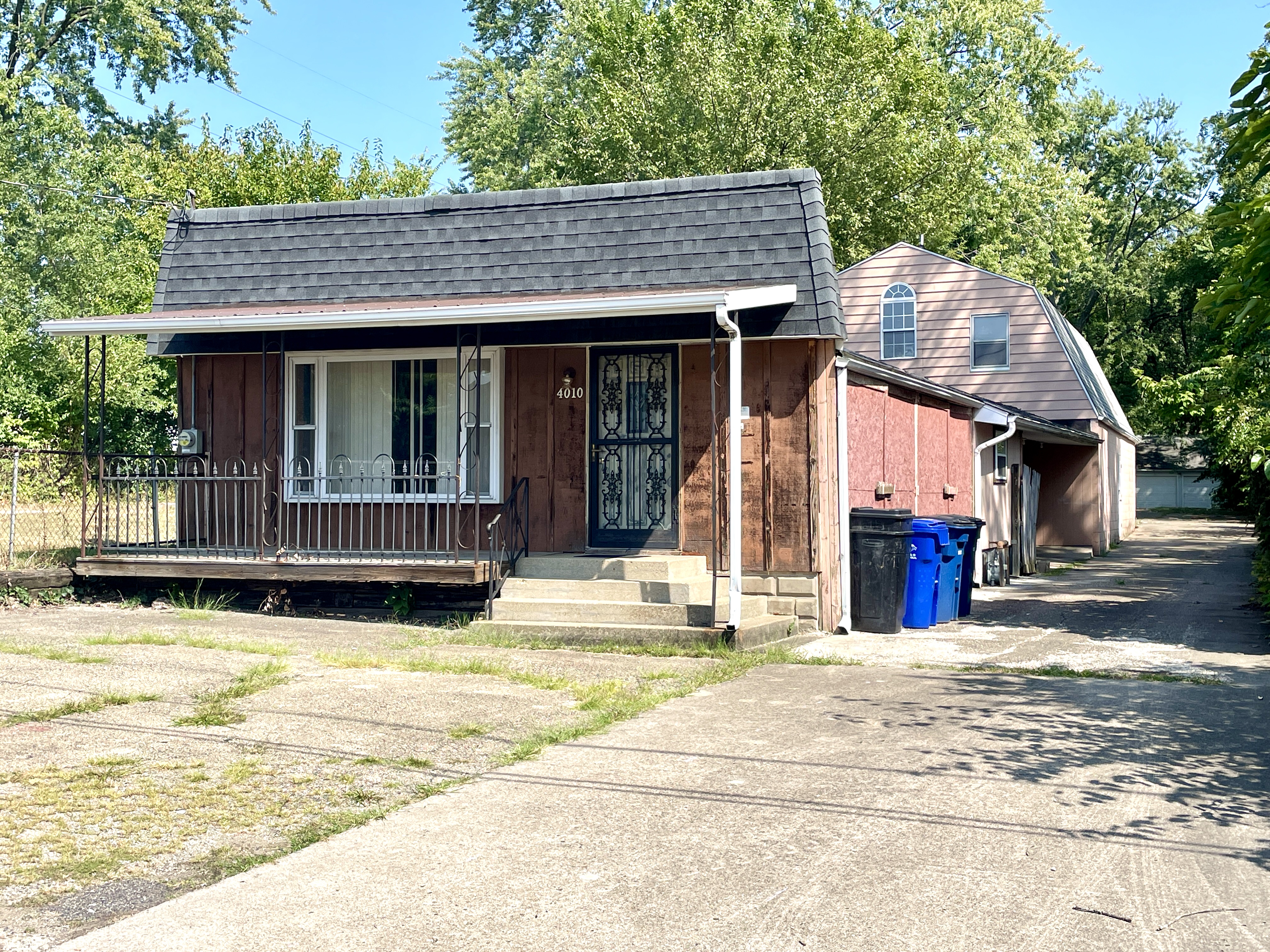 4010 N Boulevard, 4010 North Boulevard Avenue, Peoria Heights, IL 61616