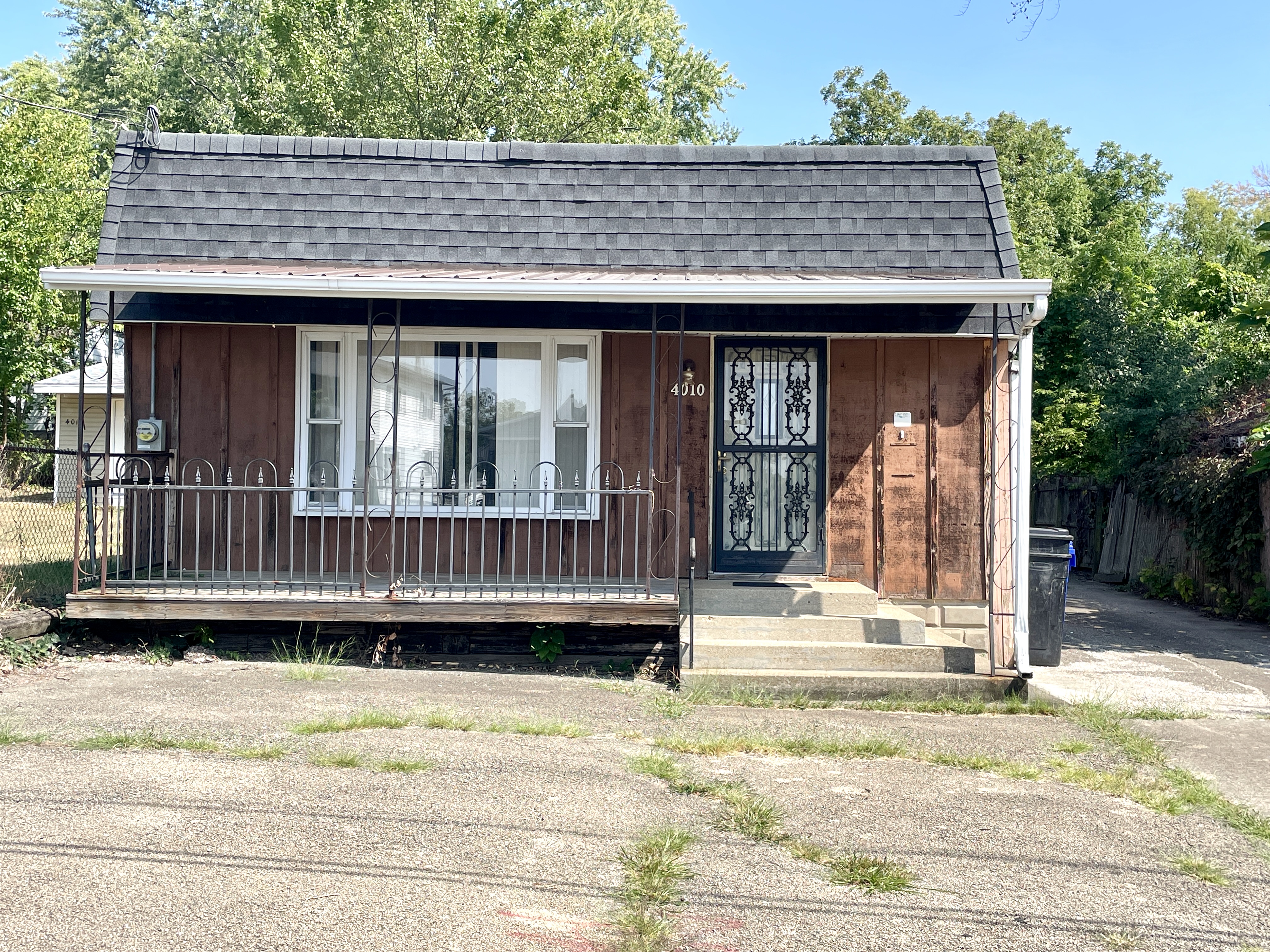 4010 N Boulevard, 4010 North Boulevard Avenue, Peoria Heights, IL 61616