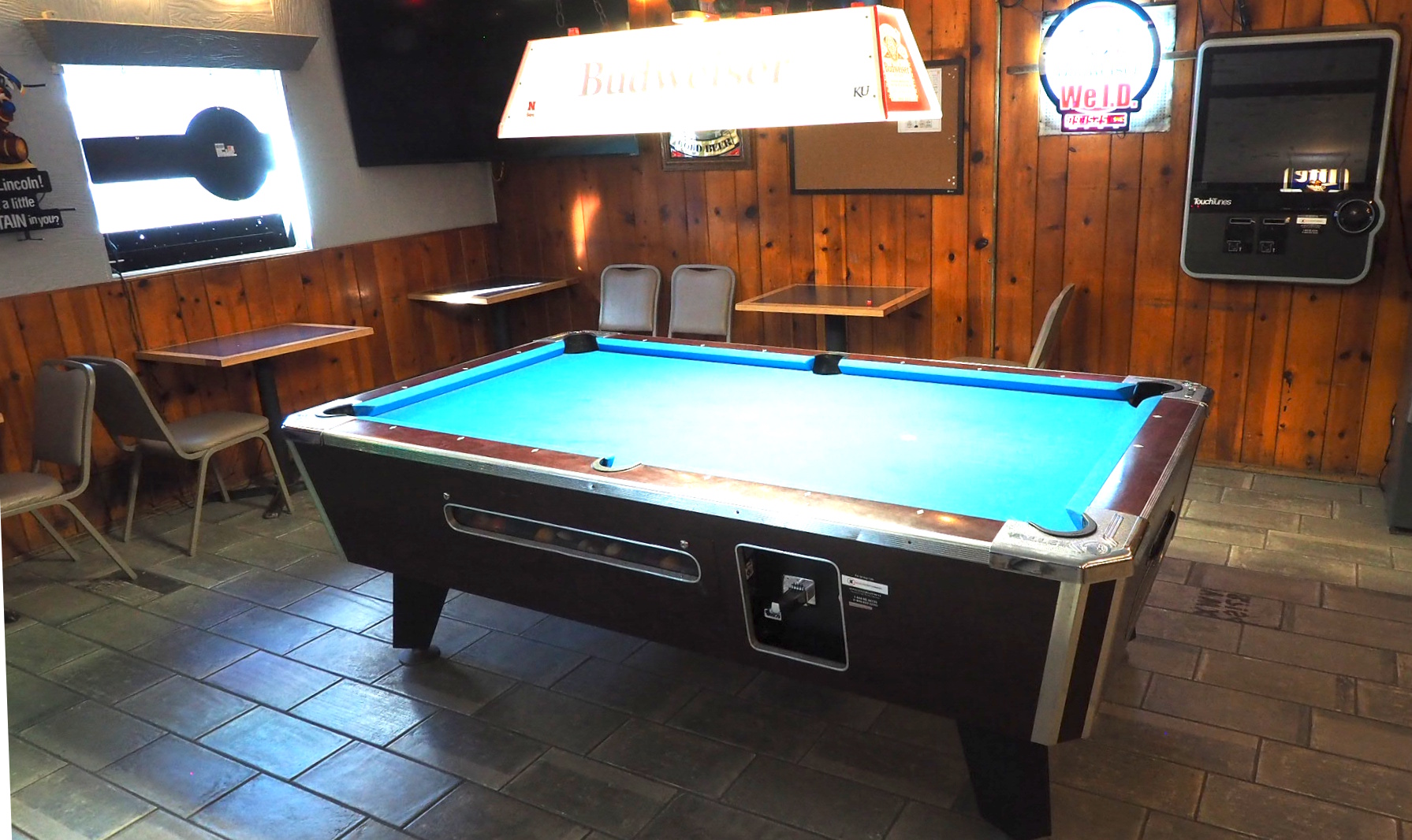 736 West Cornhusker Highway, Lincoln, NE 68521