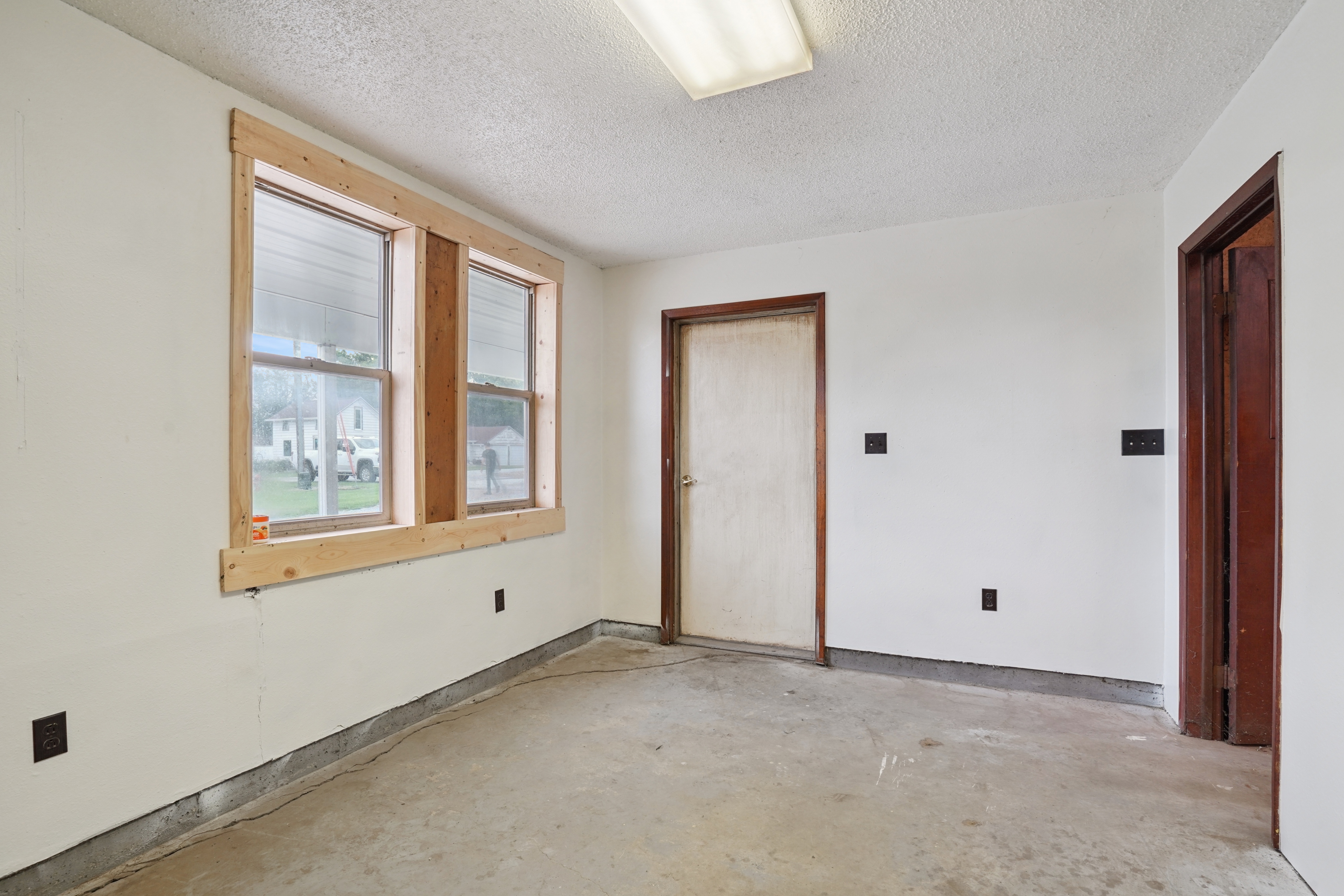 206 W Grant Street, 206 West Grant Street, Zearing, IA 50278