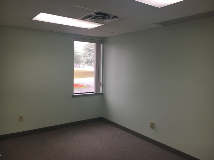 Professional Office Suite Near I-96, 6035 Executive Drive, Lansing, MI 48911