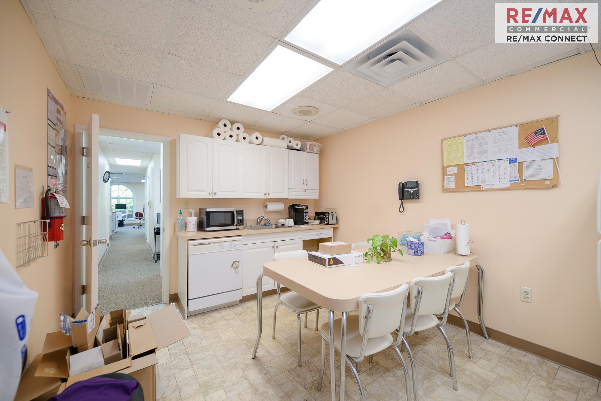401 Oyster Point, 401 Oyster Point Road, Newport News, VA 23602