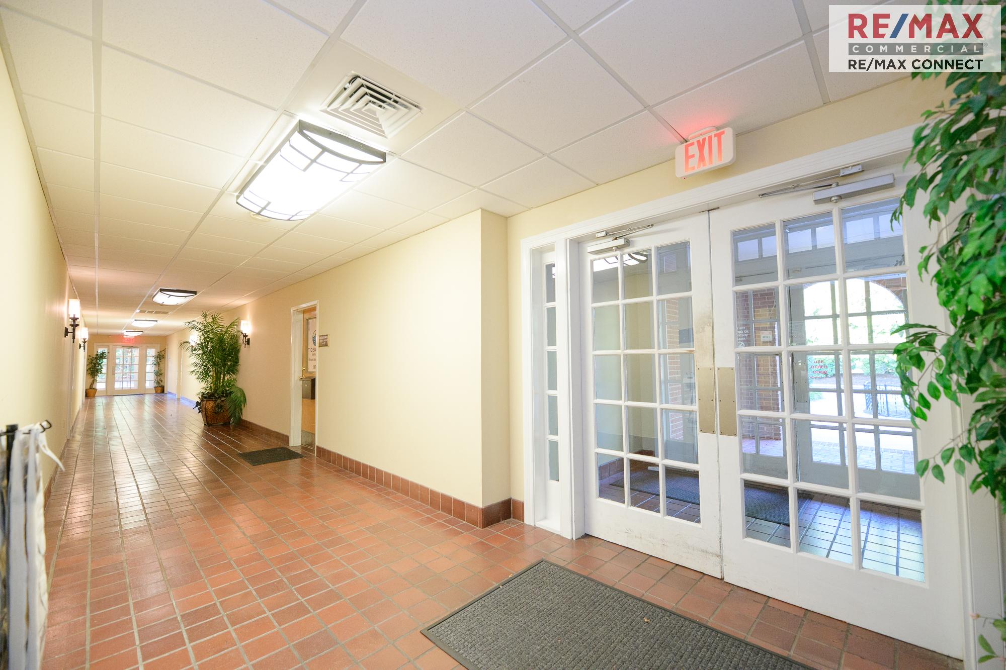 401 Oyster Point, 401 Oyster Point Road, Newport News, VA 23602