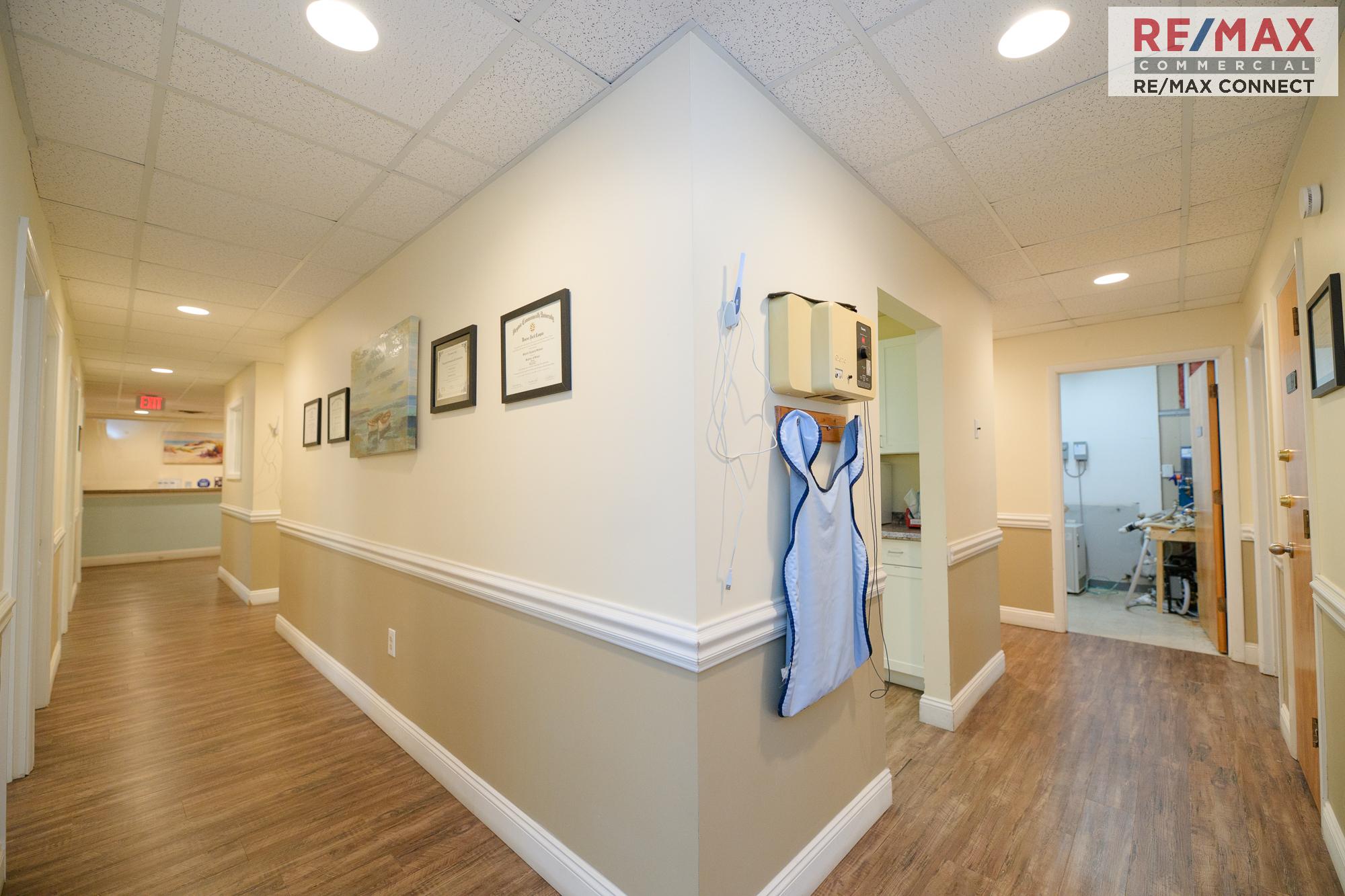 401 Oyster Point, 401 Oyster Point Road, Newport News, VA 23602