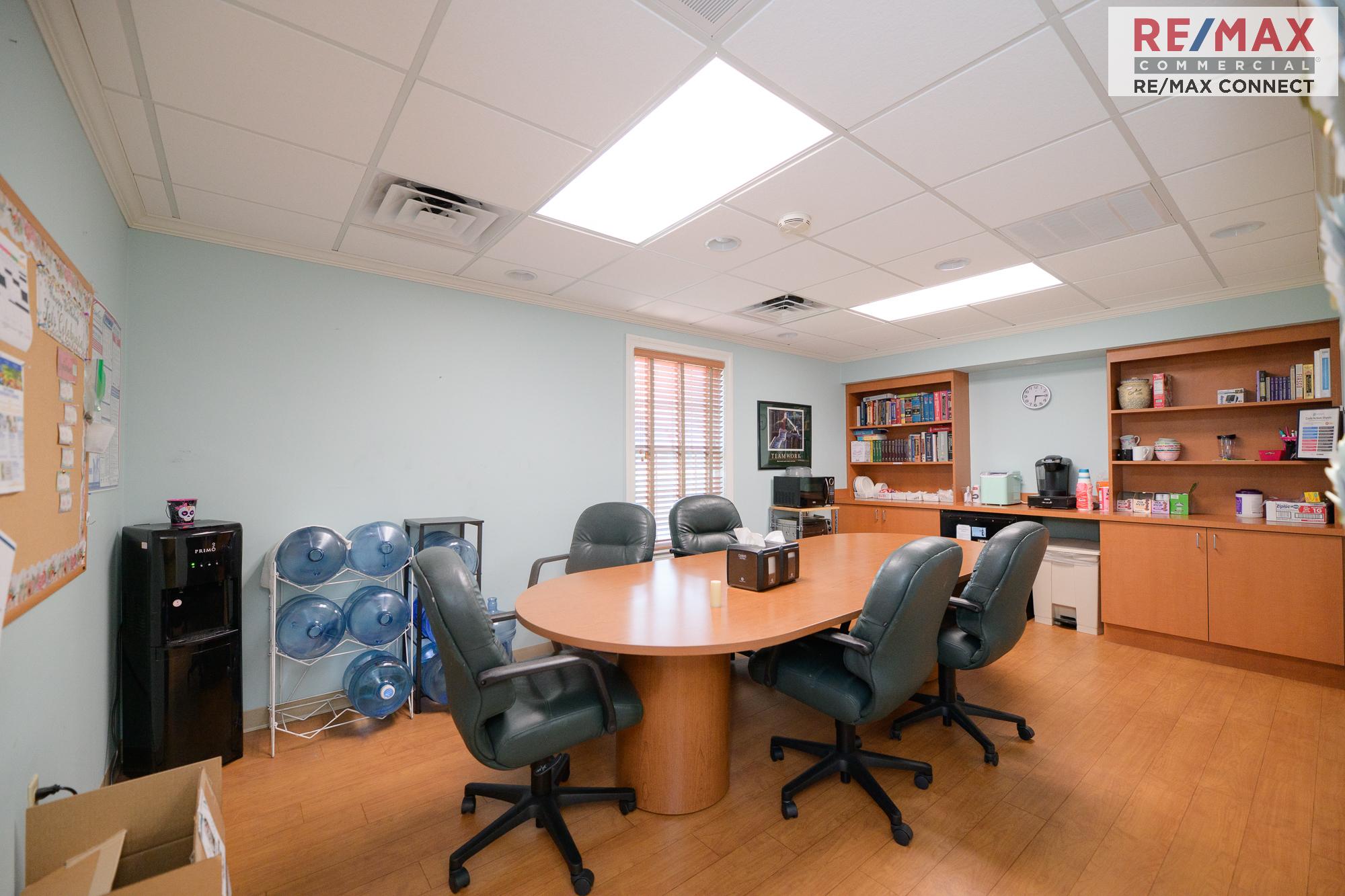401 Oyster Point, 401 Oyster Point Road, Newport News, VA 23602