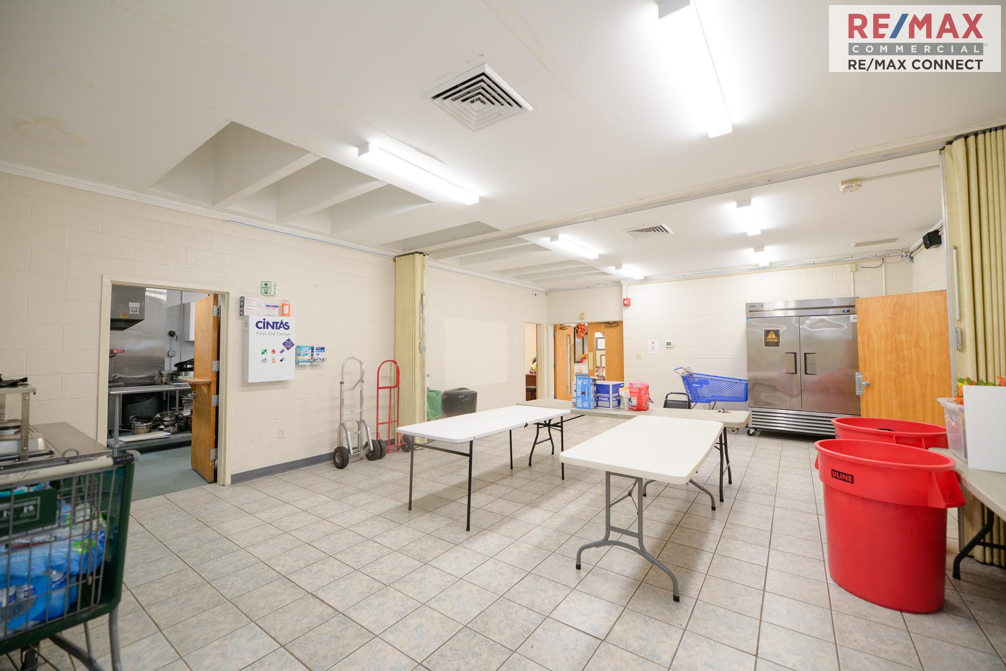 1033 Big Bethel , 1033 Big Bethel Road, Hampton, VA 23666