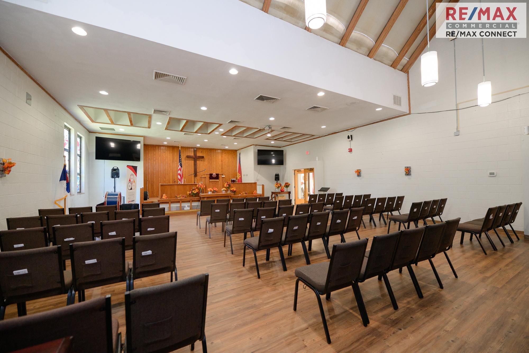 1033 Big Bethel , 1033 Big Bethel Road, Hampton, VA 23666