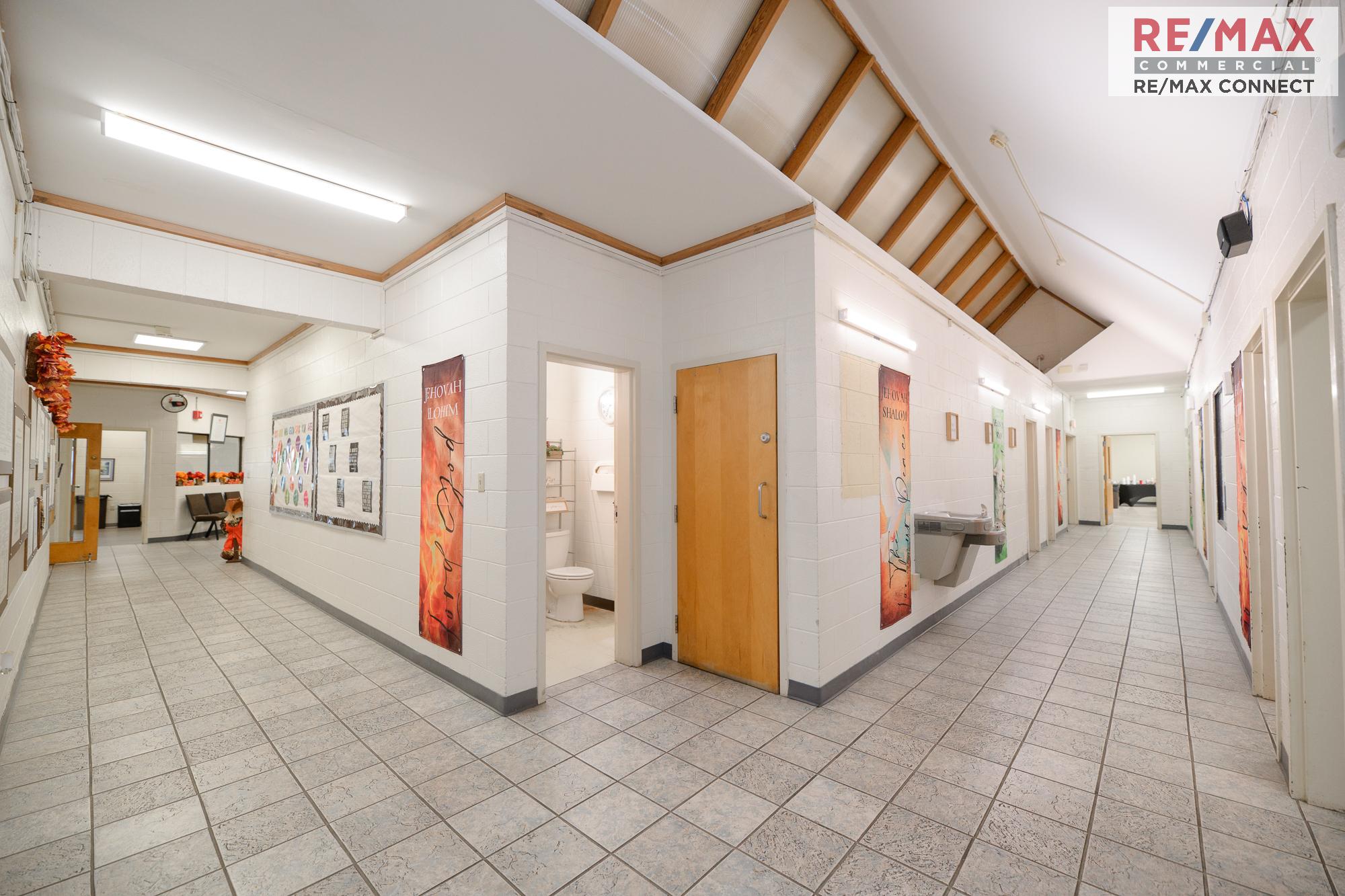 1033 Big Bethel , 1033 Big Bethel Road, Hampton, VA 23666