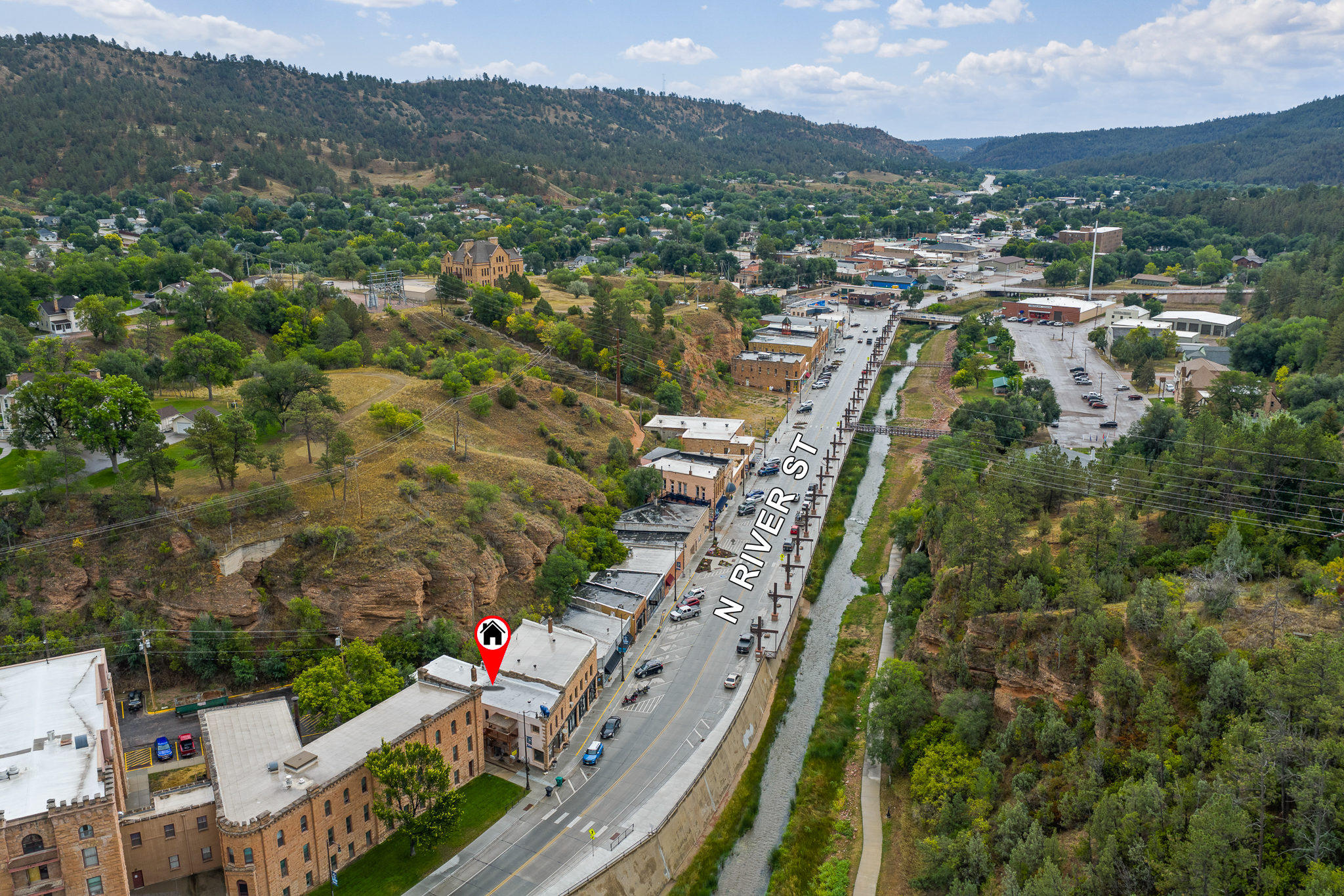 509 North River Street, Hot Springs, SD 57747