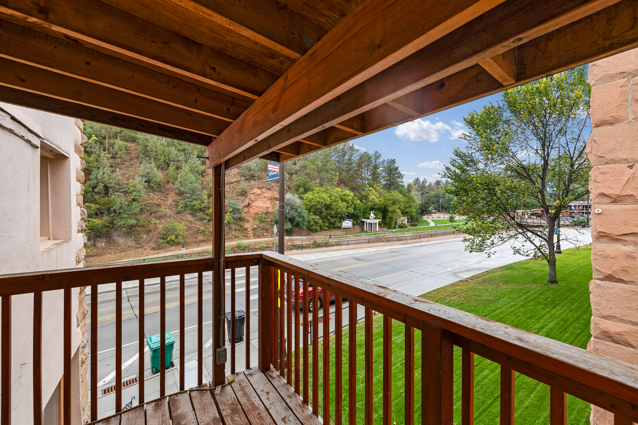 509 North River Street, Hot Springs, SD 57747