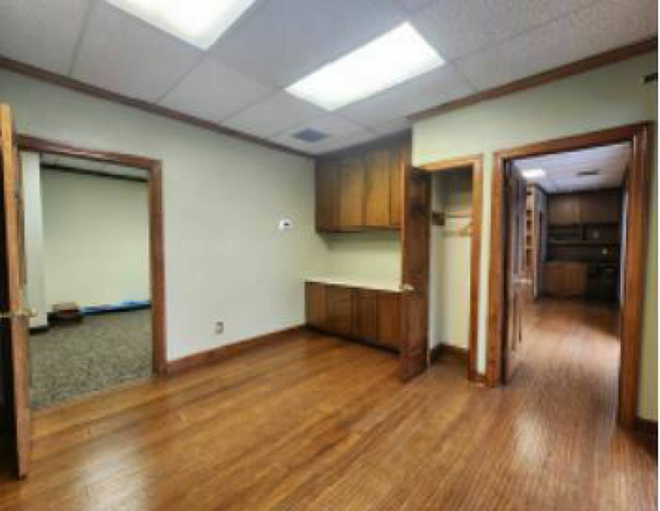 Huntsville - 303 Williams Ave - PRIME OFFICE CONDO for Lease, 303 Williams Avenue Southeast, Huntsville, AL 35801