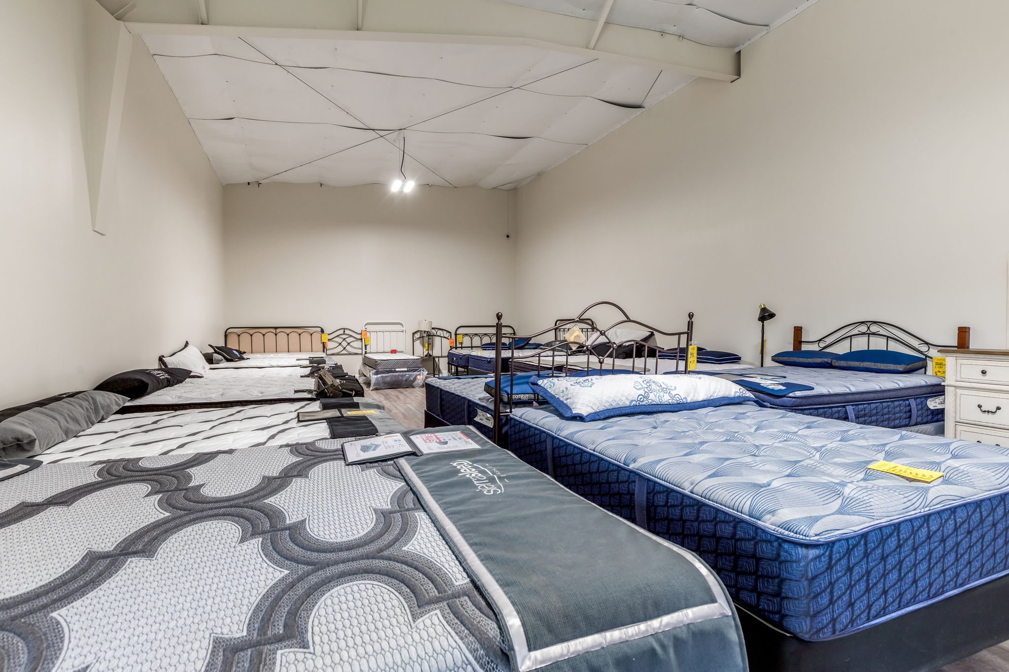 650 Walton Dr., 650 Walton Drive, Farmington, MO 63640