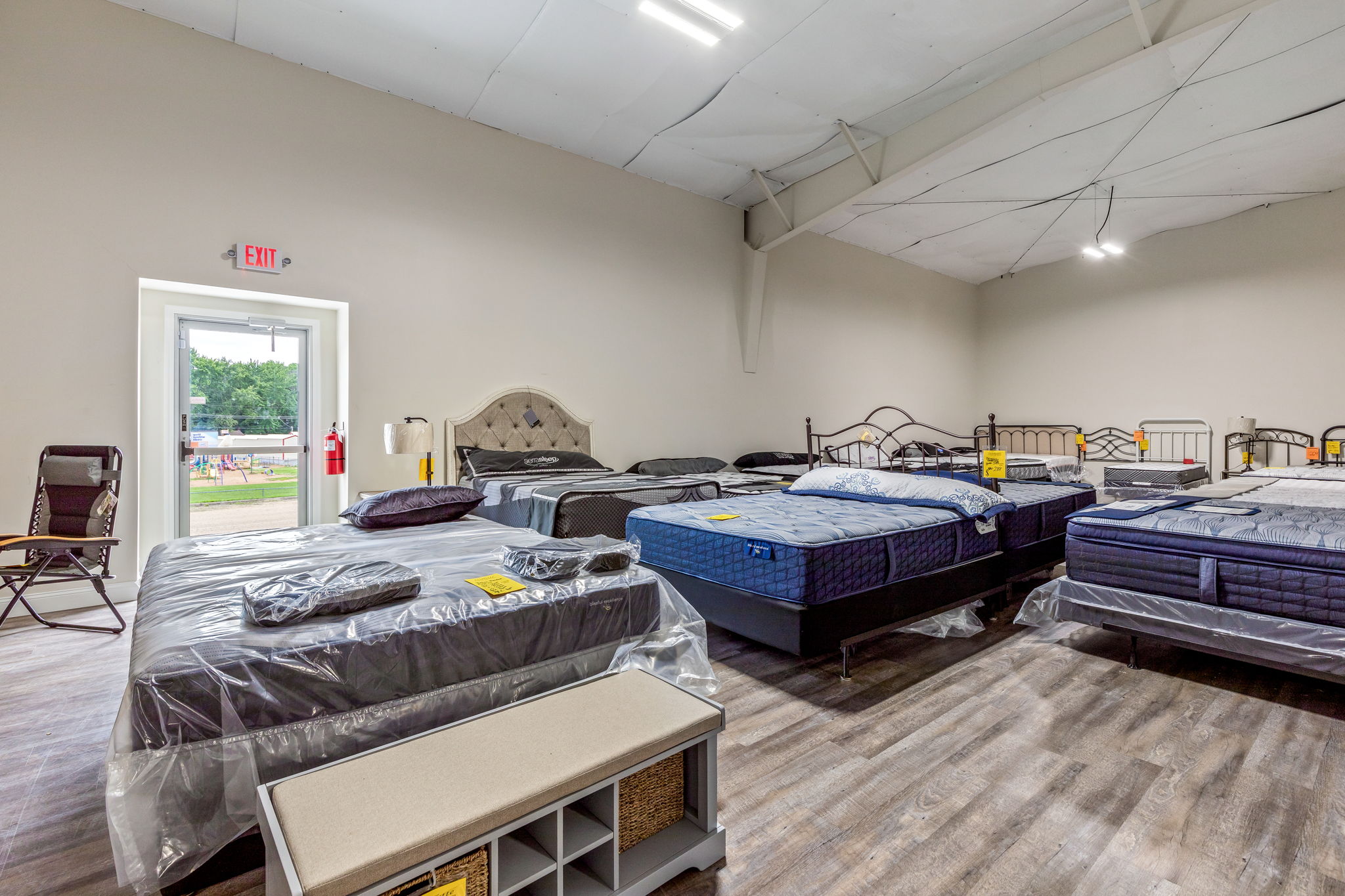 650 Walton Dr., 650 Walton Drive, Farmington, MO 63640