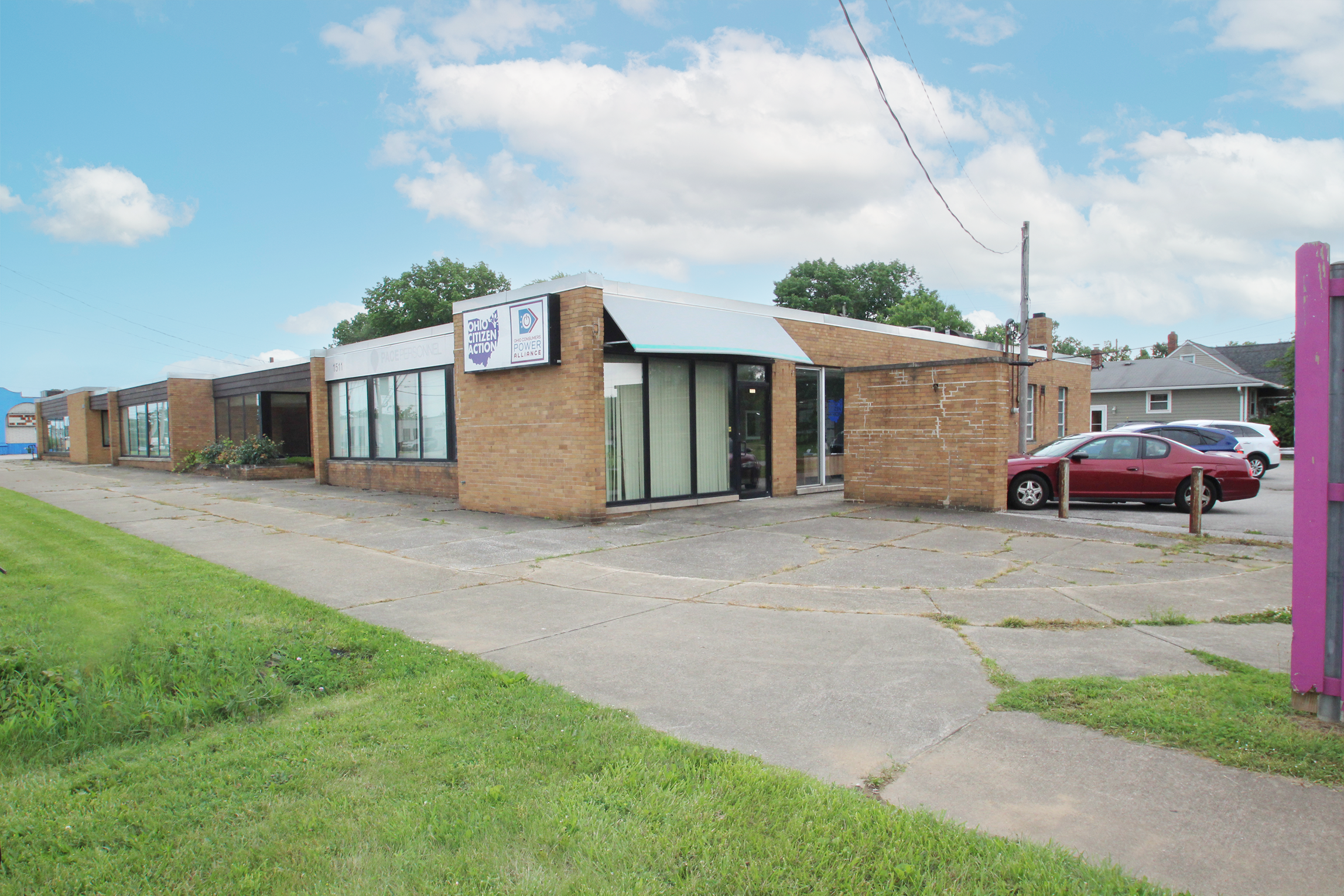 1511 Brookpark Road, Parma, OH 44134