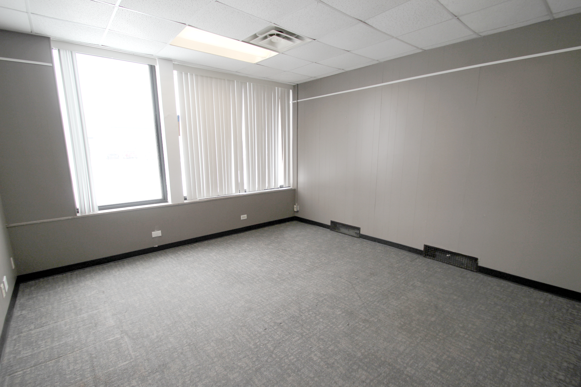 1511 Brookpark Road, Parma, OH 44134