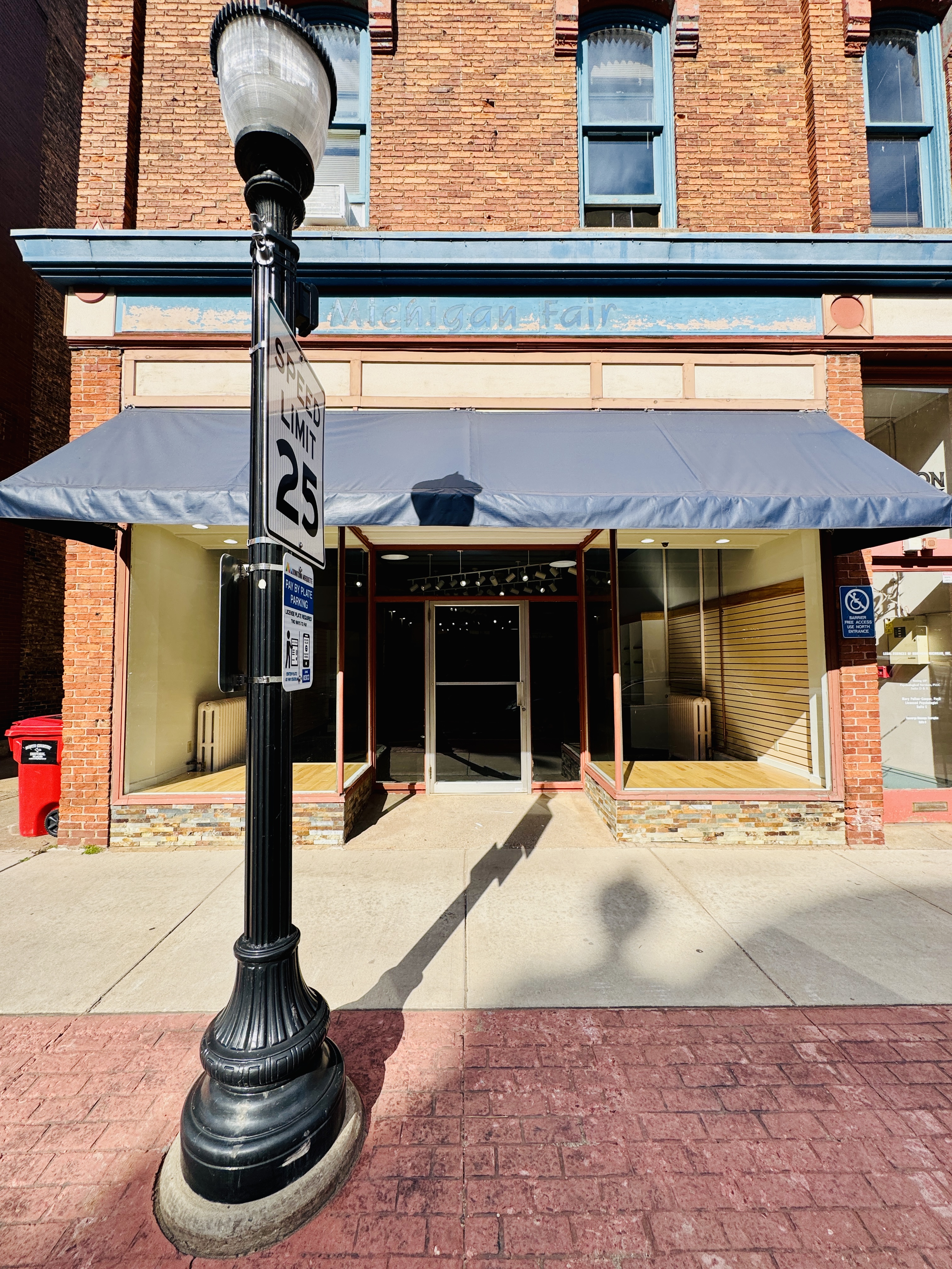 114 W. Washington St., Marquette MI 49855, 114 West Washington Street, Marquette, MI 49855