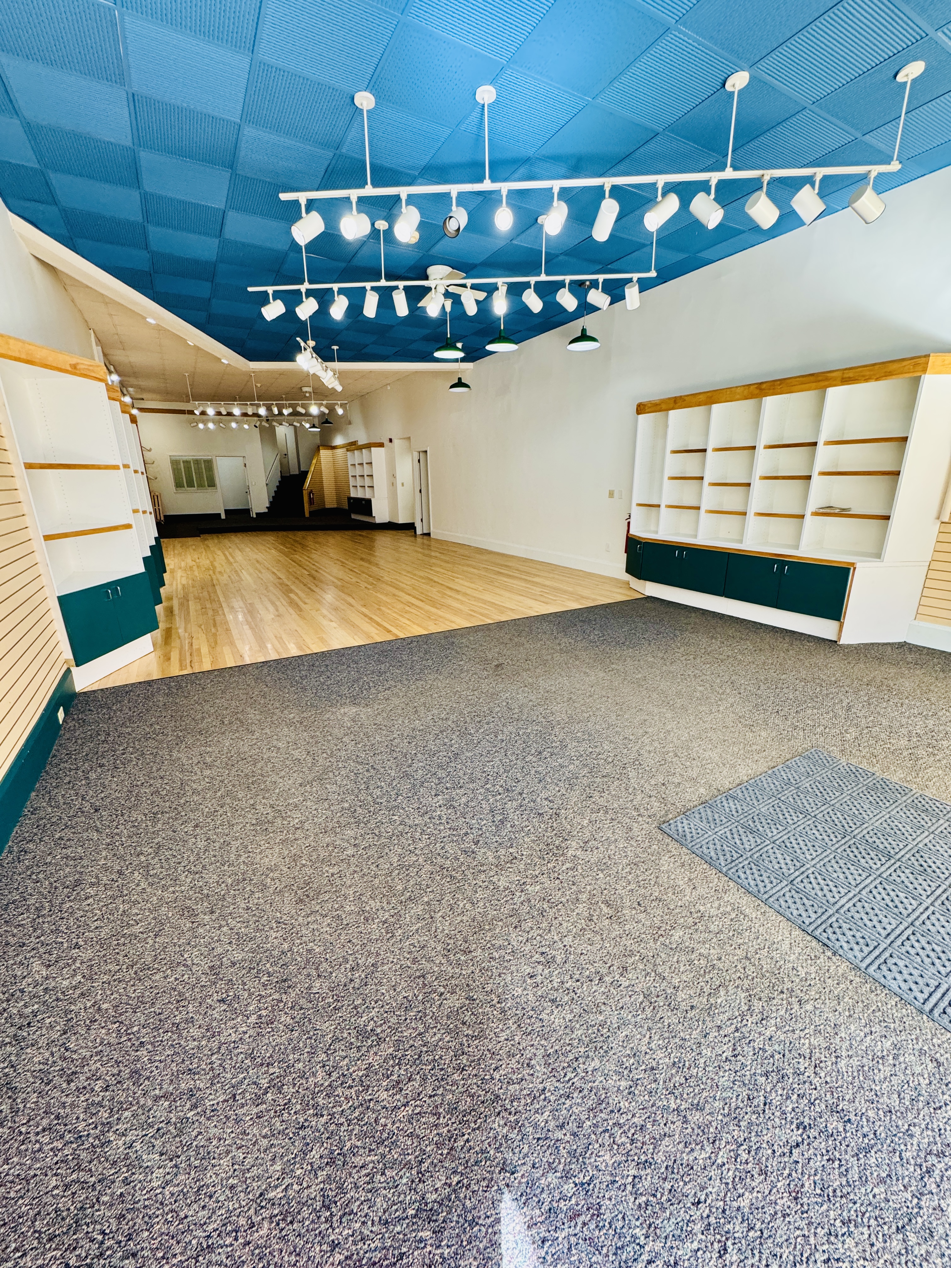 114 W. Washington St., Marquette MI 49855, 114 West Washington Street, Marquette, MI 49855