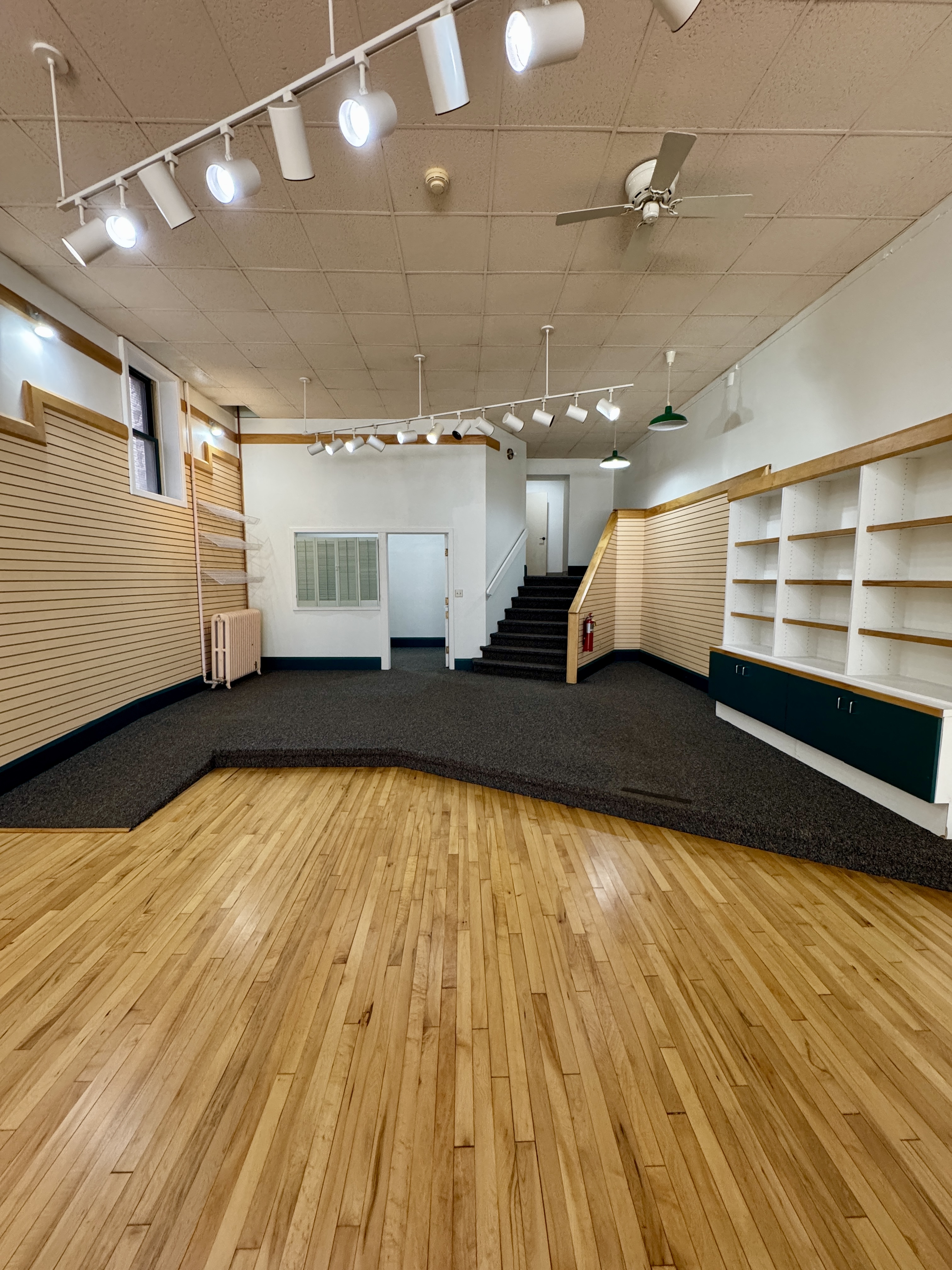 114 W. Washington St., Marquette MI 49855, 114 West Washington Street, Marquette, MI 49855