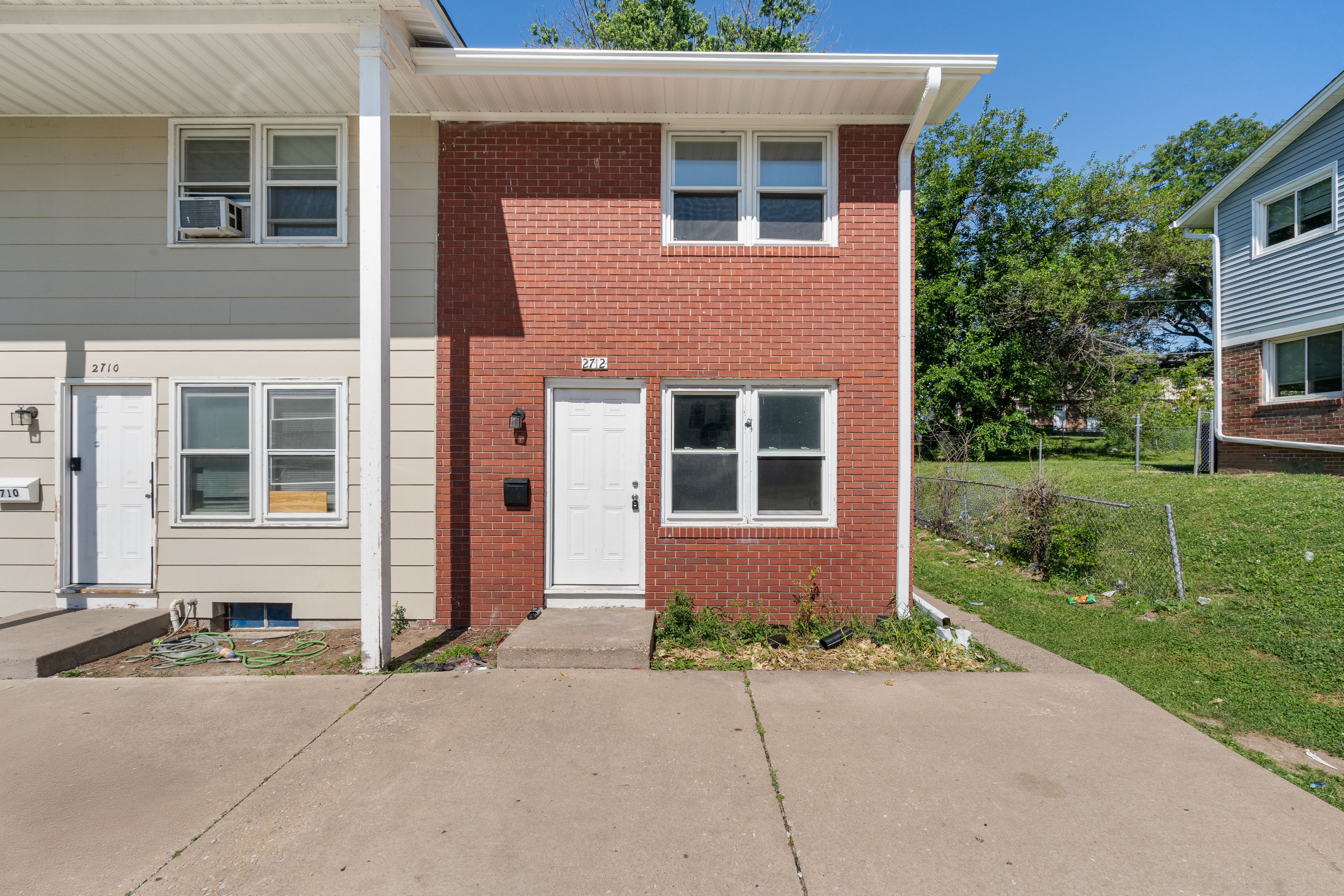 2704 Magnolia Drive, Bettendorf, IA 52722